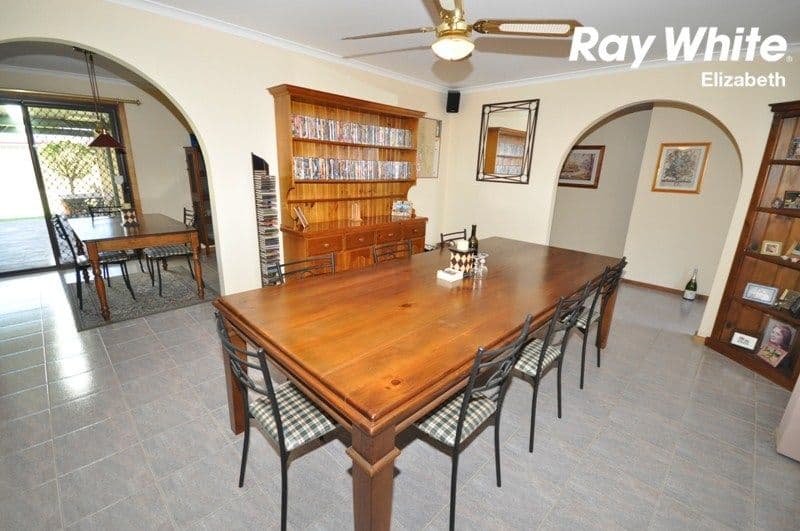 14 Illawarra Court, Craigmore SA 5114, Craigmore - Thumbnail 5
