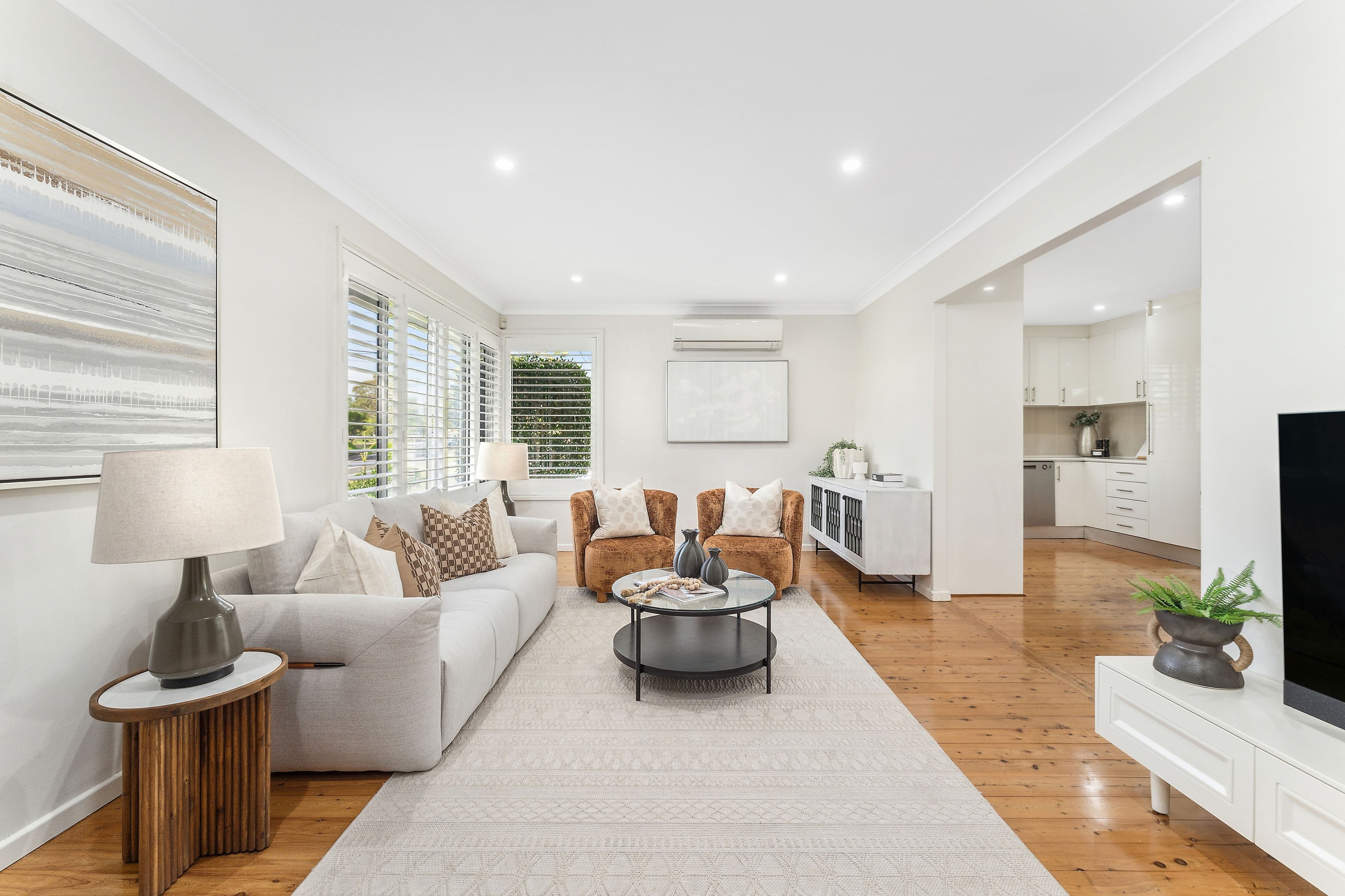 2 Jenolan Close, Hornsby Heights NSW 2077, Hornsby Heights - Thumbnail 2