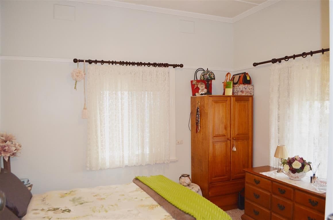 4 Carey Street, Tumut - Thumbnail 8
