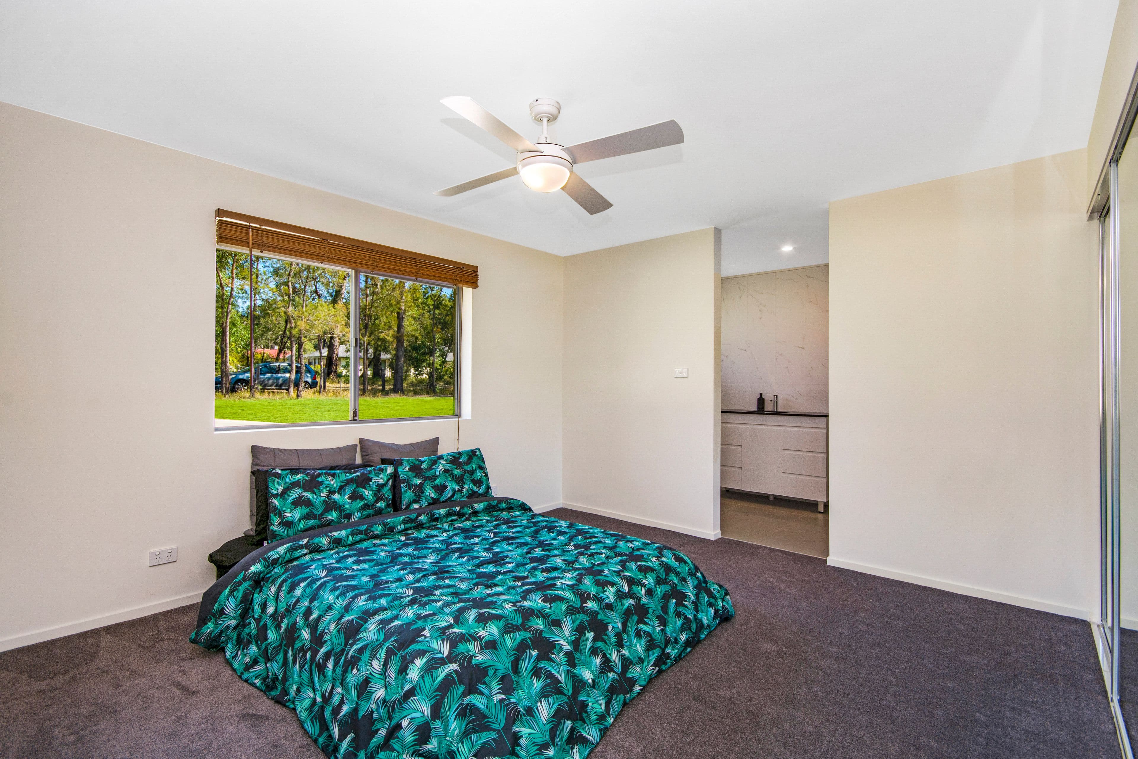 24 Dianella Drive, Gulmarrad - Thumbnail 4