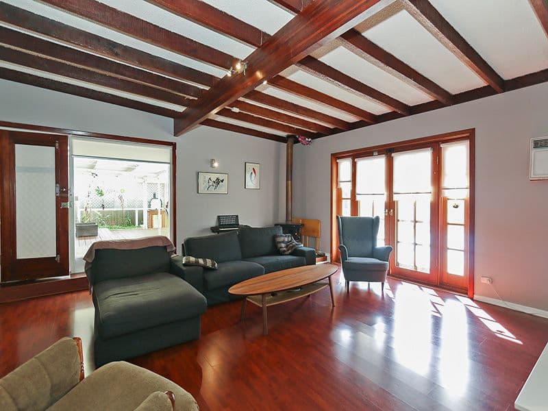 32 Mandora Way, Riverton WA 6148, Riverton - Thumbnail 2