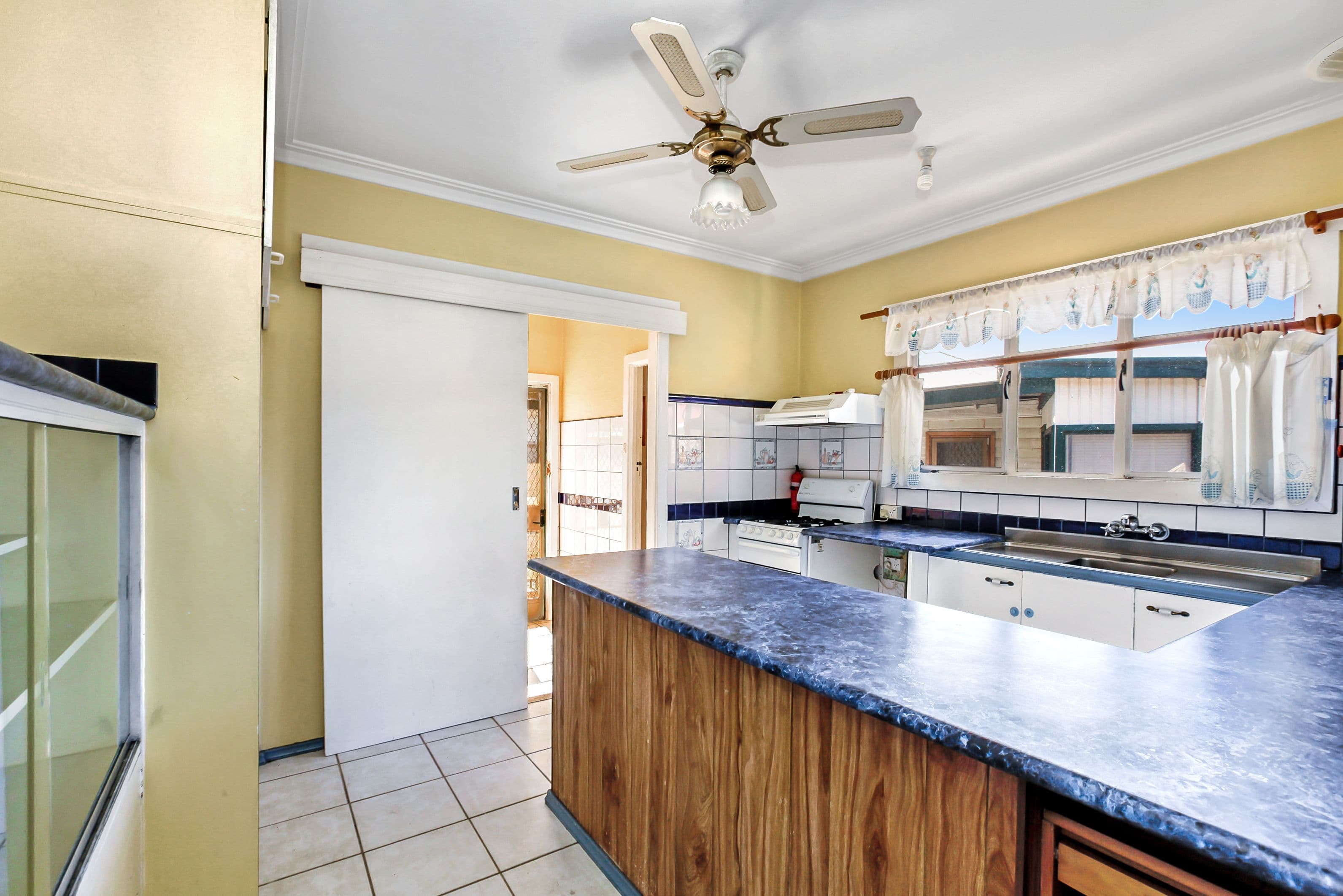 66 Andrews Avenue, Reservoir VIC 3073, Reservoir - Thumbnail 6
