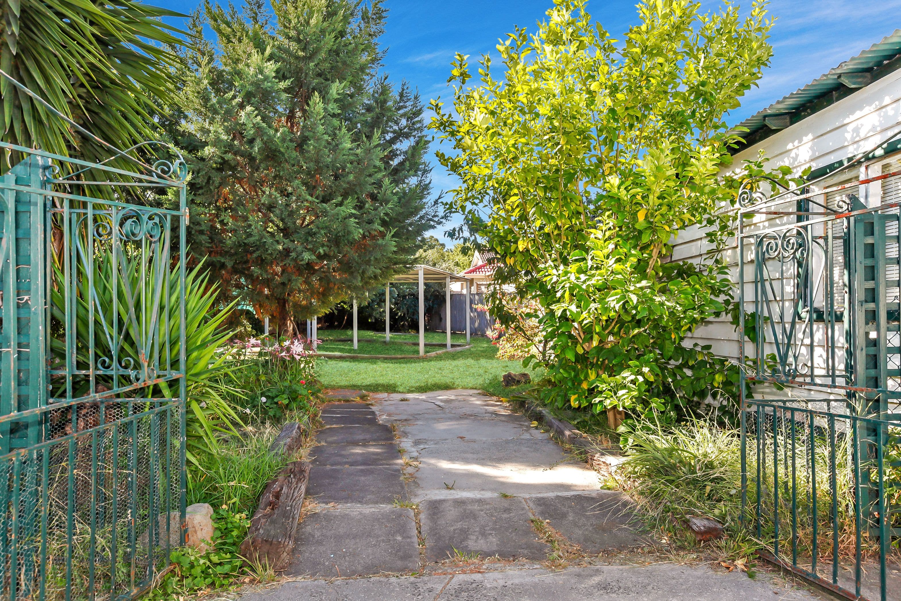 66 Andrews Avenue, Reservoir VIC 3073, Reservoir - Thumbnail 8