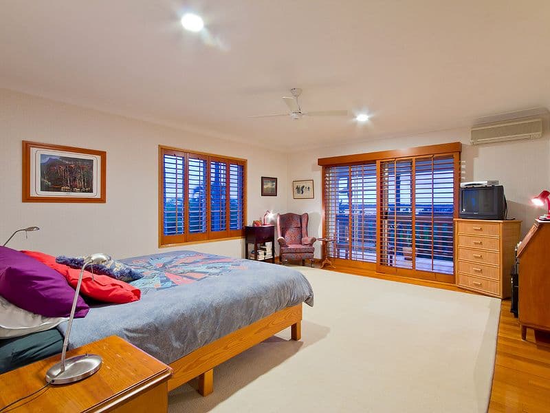 2 Urangan Court, HELENSVALE QLD 4212, Helensvale - Thumbnail 8