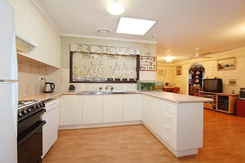 79 Windermere Drive, Ferntree Gully VIC 3156, Ferntree Gully - Thumbnail 2