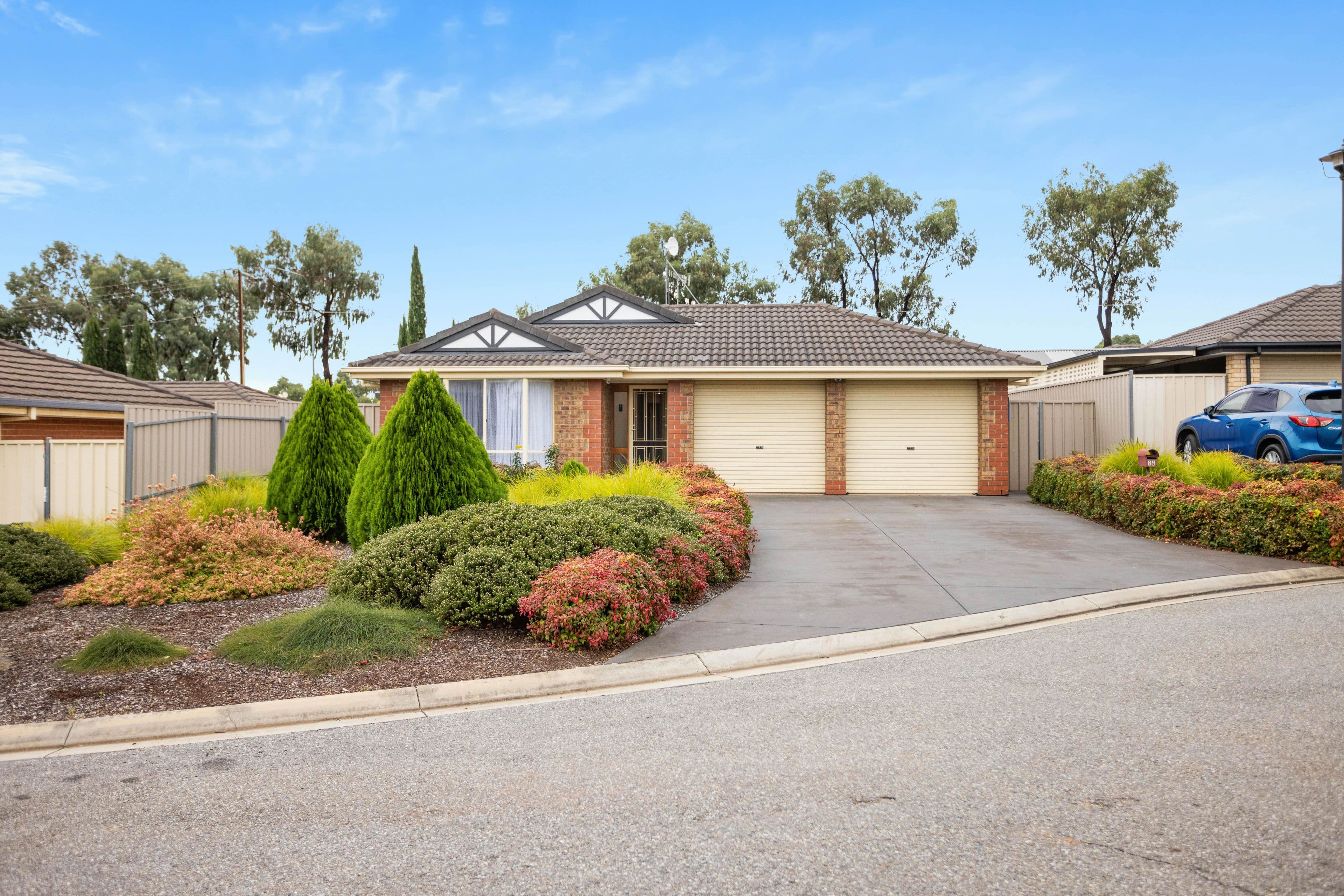 26 Fergusson Bowl, Craigmore SA 5114, Craigmore - Image 1