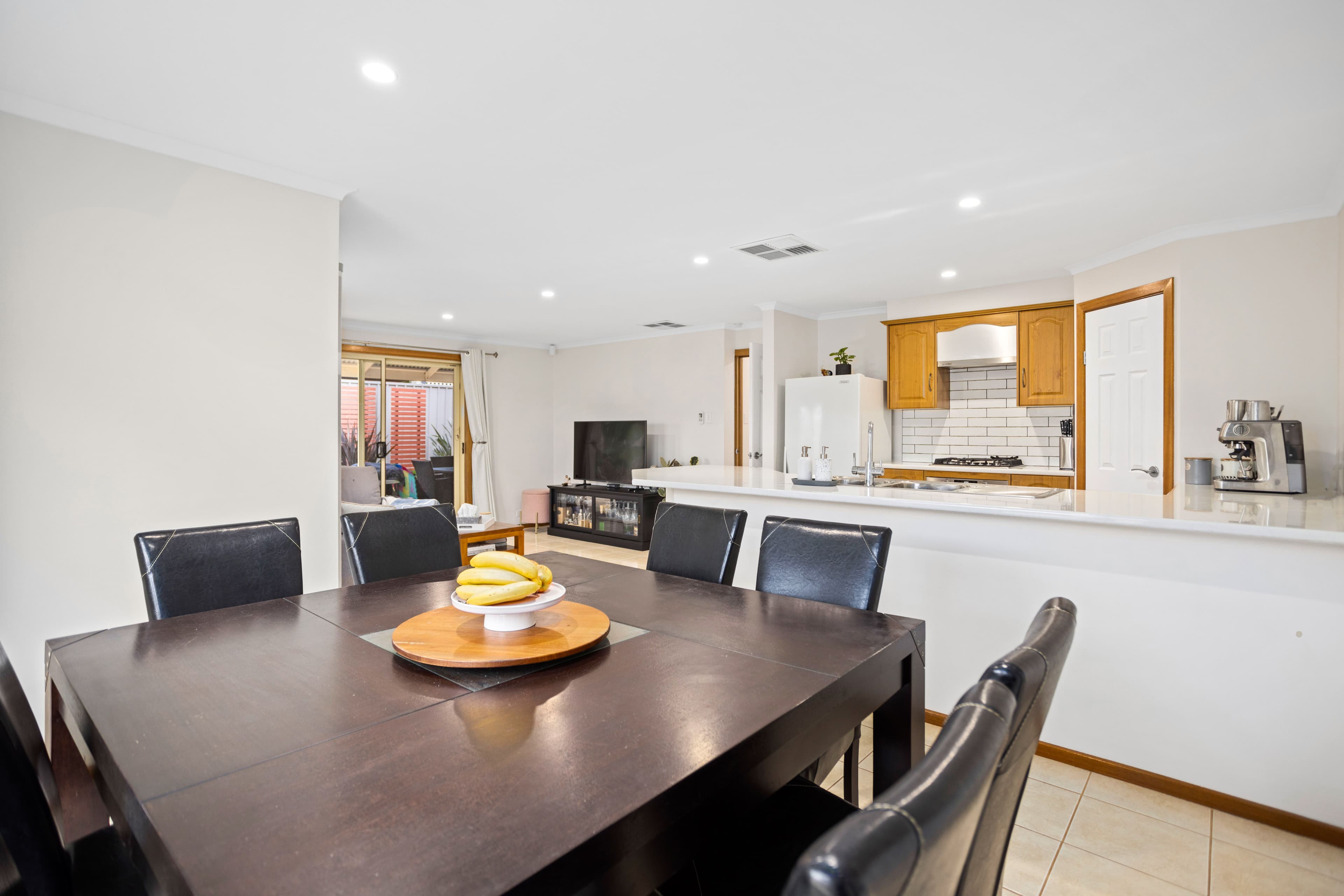 26 Fergusson Bowl, Craigmore SA 5114, Craigmore - Thumbnail 8