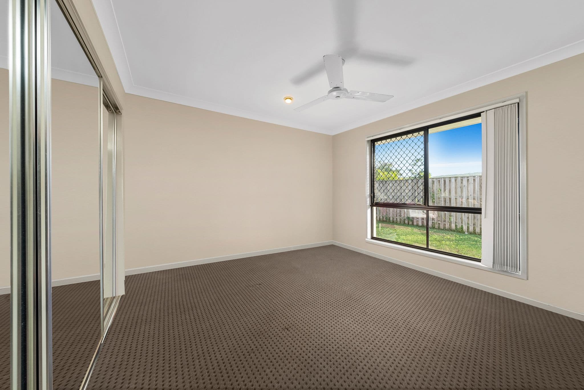 25 Hawkesbury Avenue, Pacific Pines QLD 4211, Pacific Pines - Thumbnail 6