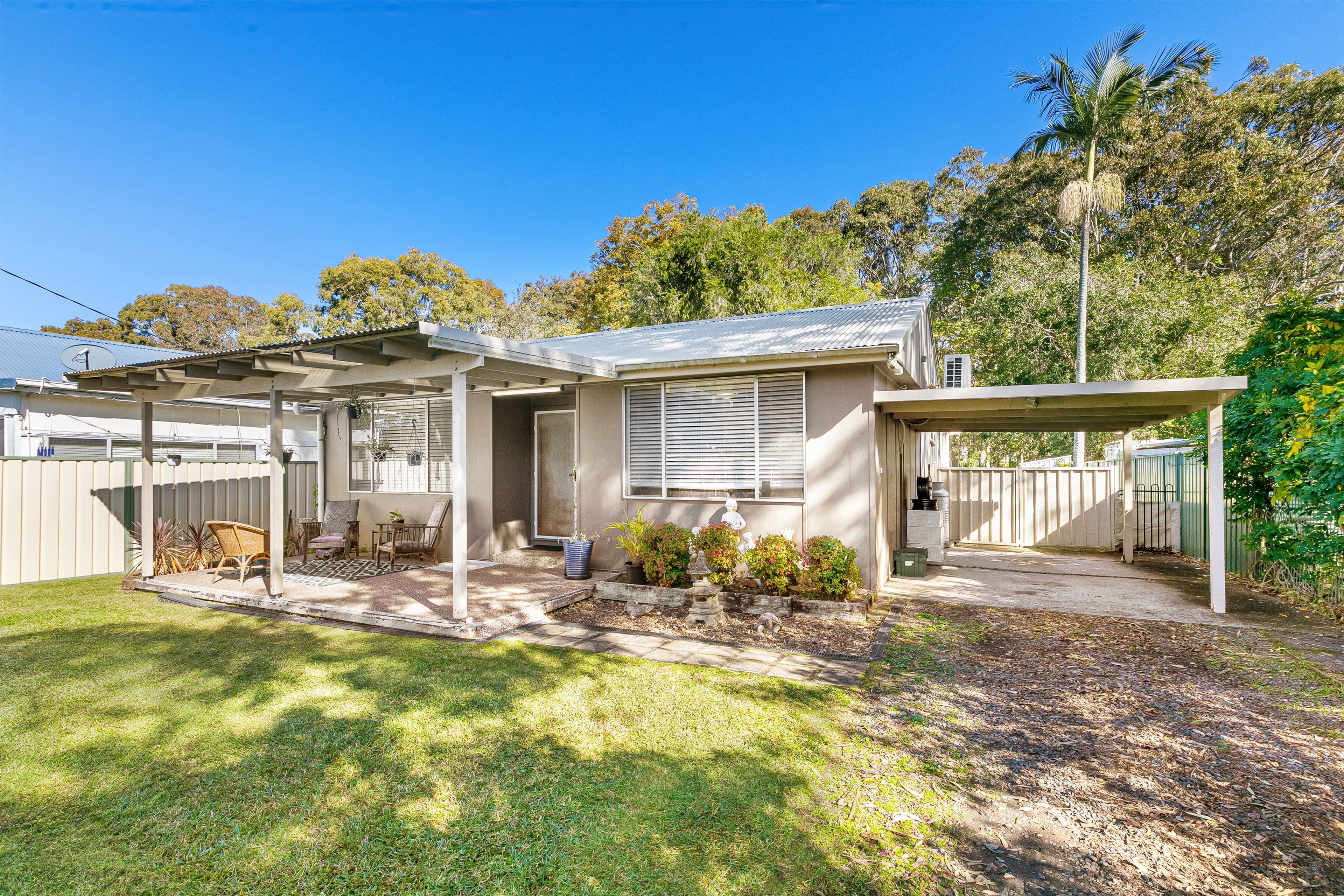 18 Howelston Road, Gorokan NSW 2263, Gorokan - Image 1