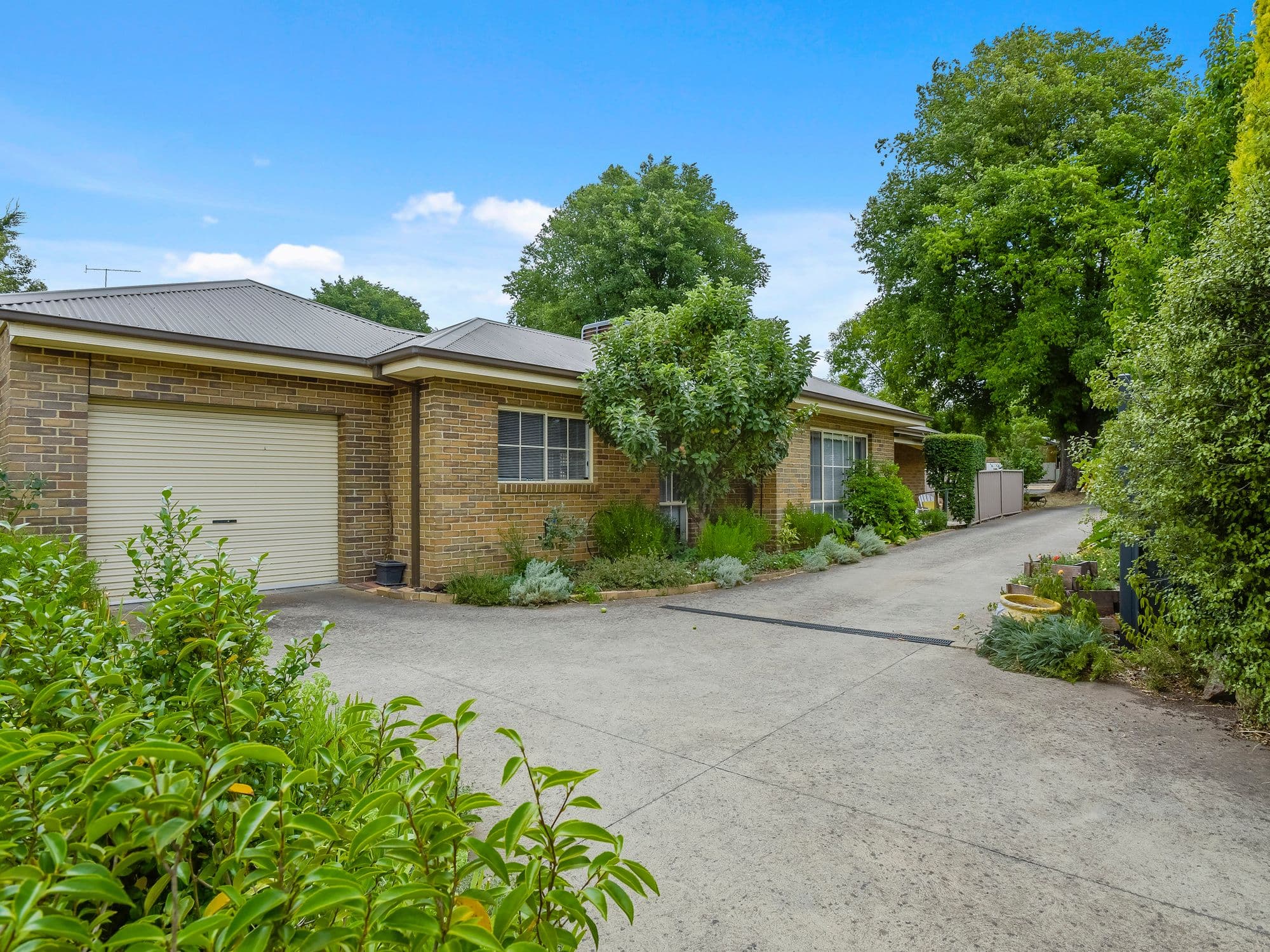 43 Wedge Street, Kyneton VIC 3444, Kyneton - Image 1