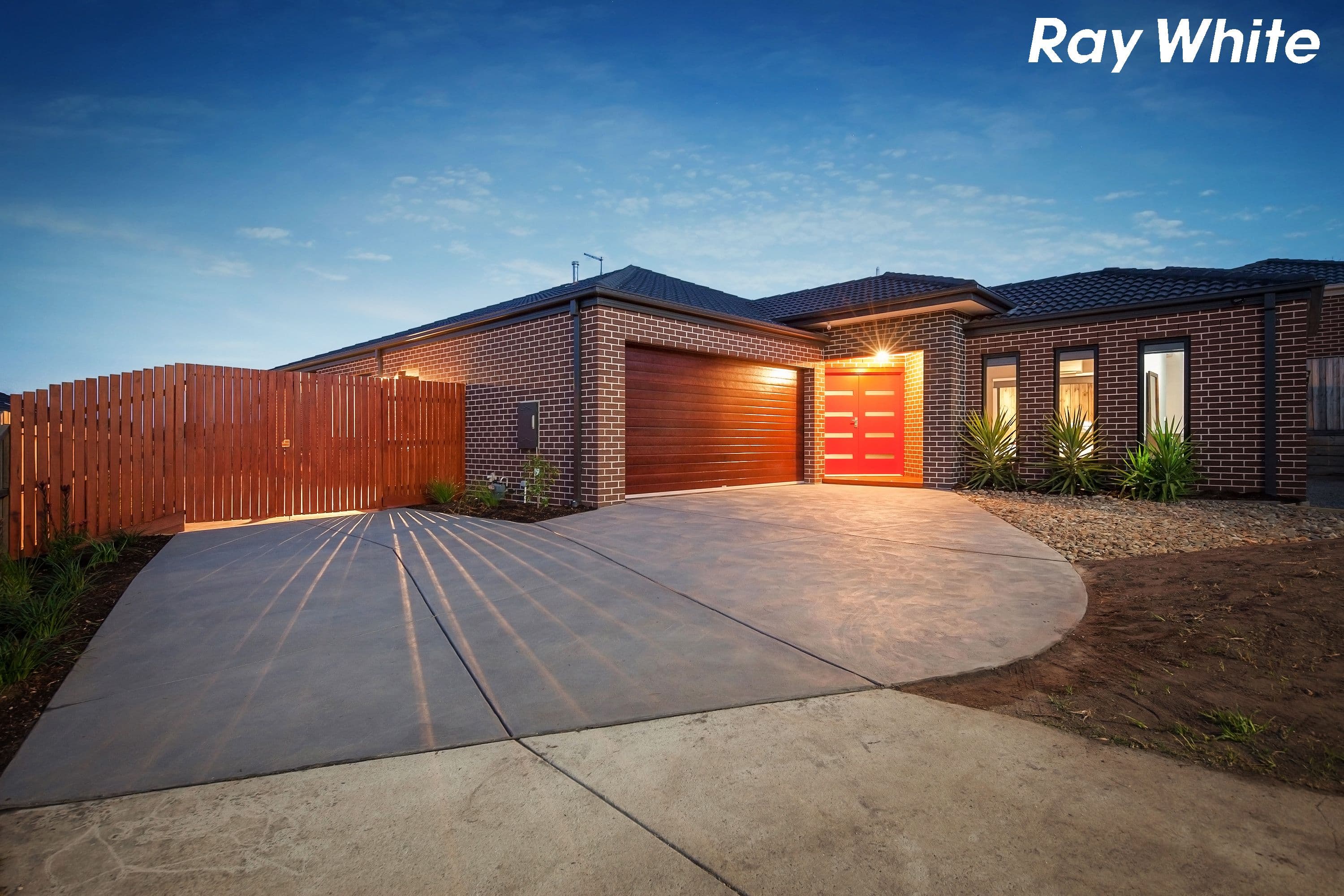 38 Thwaites Road, Pakenham VIC 3810, Pakenham - Image 1