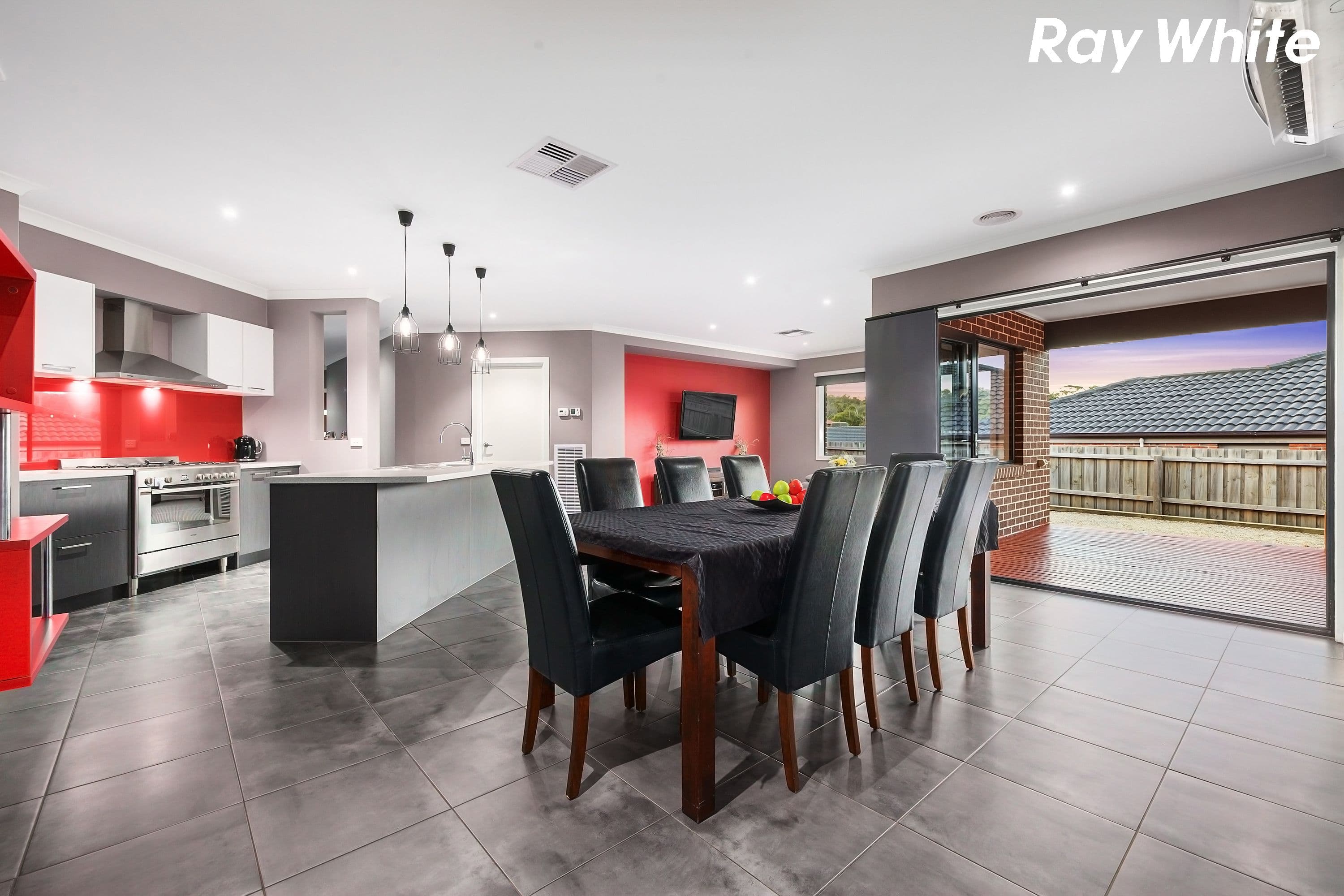 38 Thwaites Road, Pakenham VIC 3810, Pakenham - Thumbnail 8
