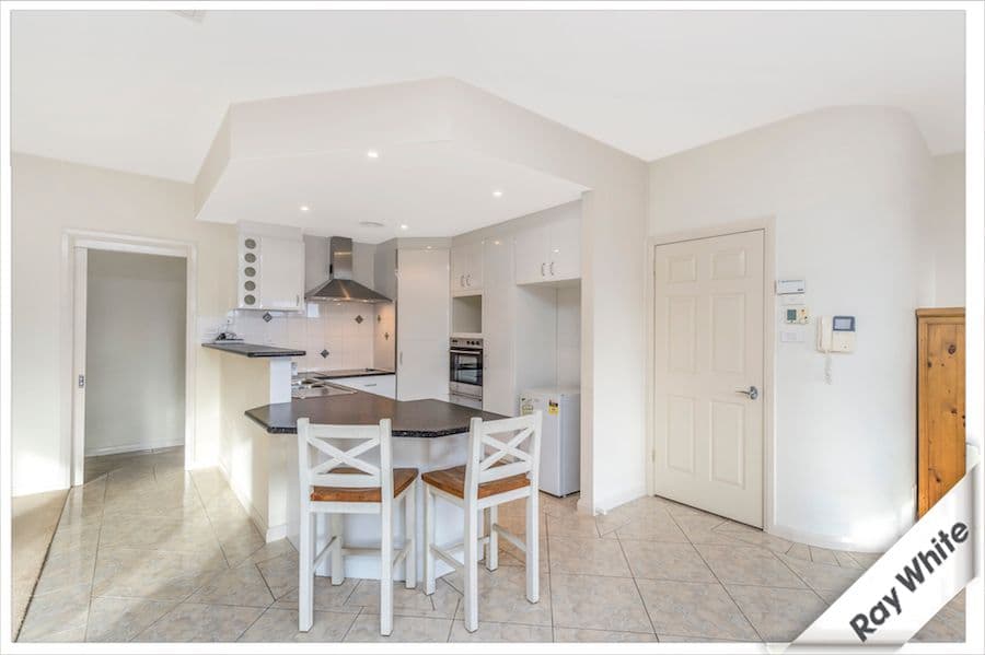 5 Birubi Place, Jerrabomberra - Thumbnail 3