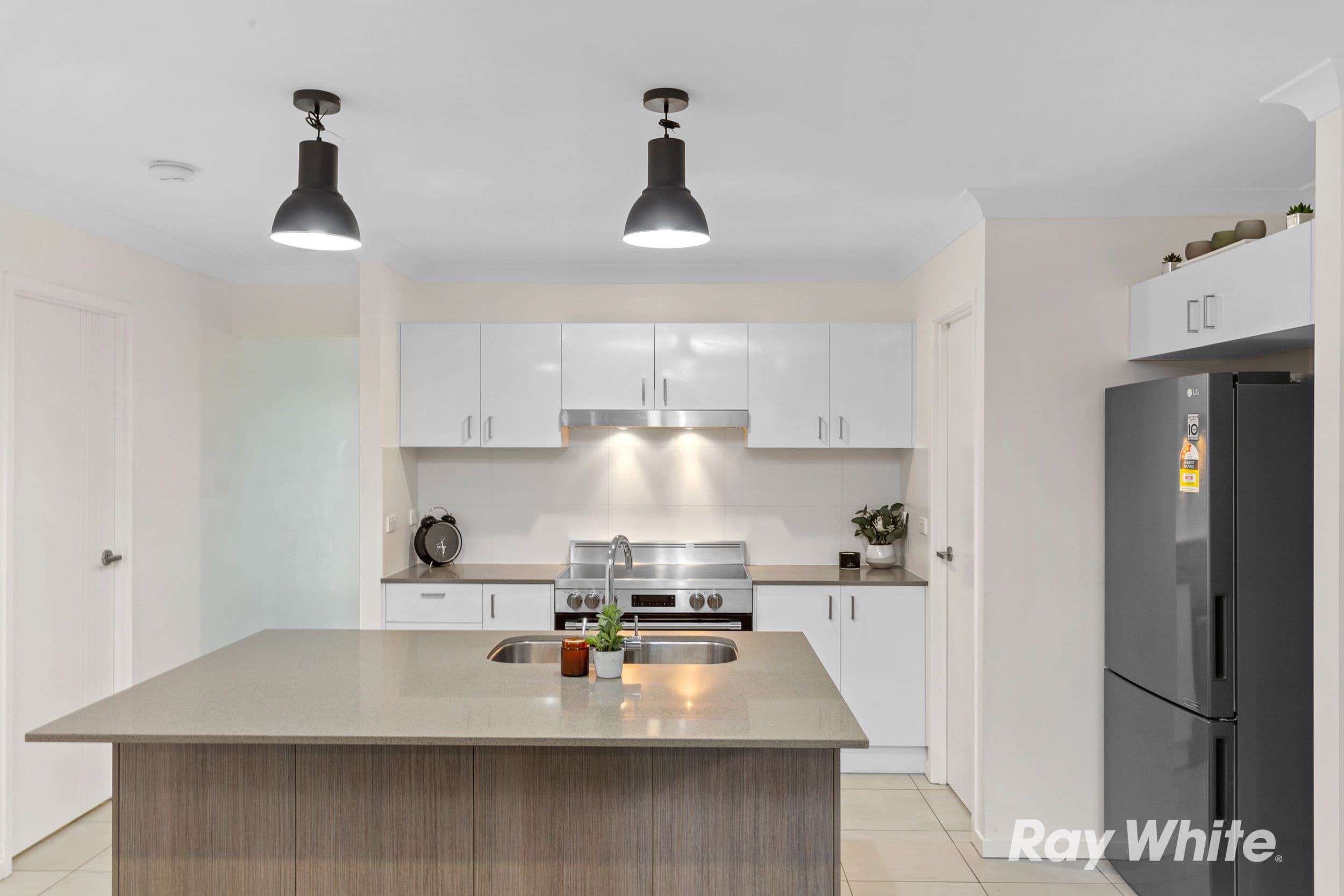 3 Tregole Street, Yarrabilba QLD 4207, Yarrabilba - Thumbnail 5