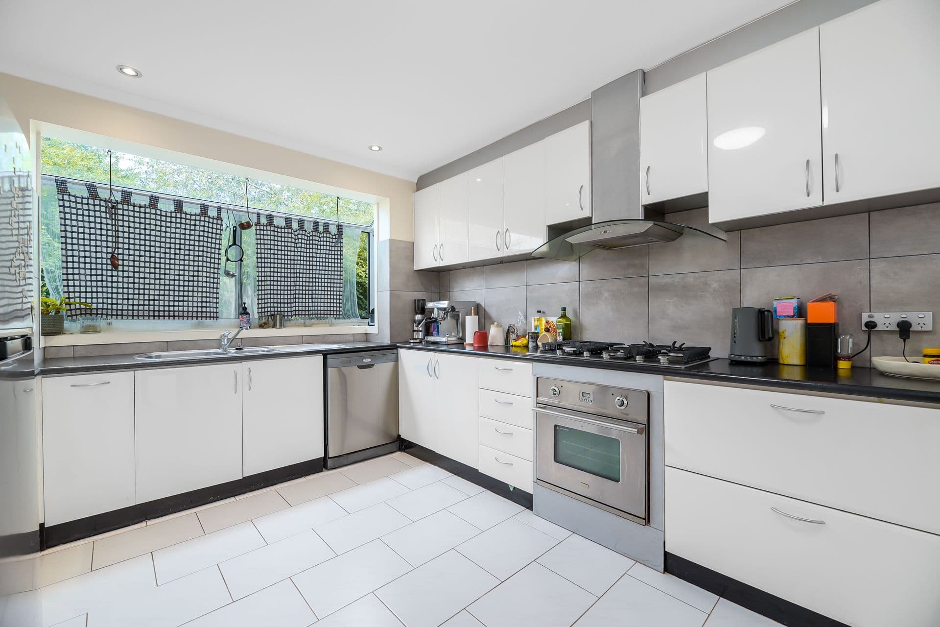 66 Willslie Crescent, Berwick VIC 3806, Berwick - Thumbnail 4