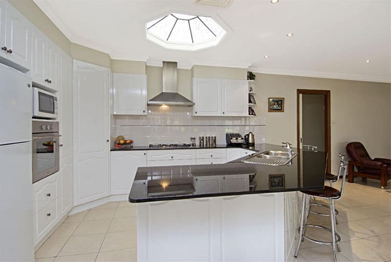18 Hillier Close, CAMDEN PARK NSW 2570, Camden Park - Thumbnail 2