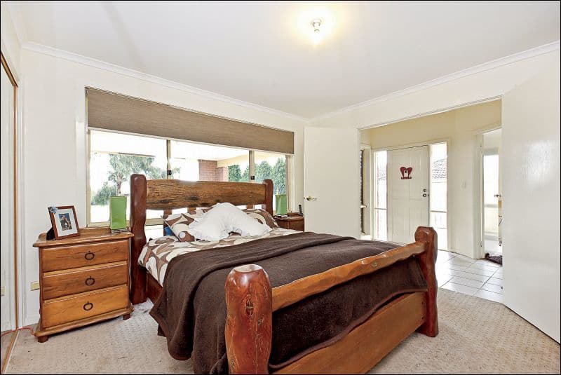 18 Cottage Crescent, KILMORE VIC 3764, Kilmore - Thumbnail 3
