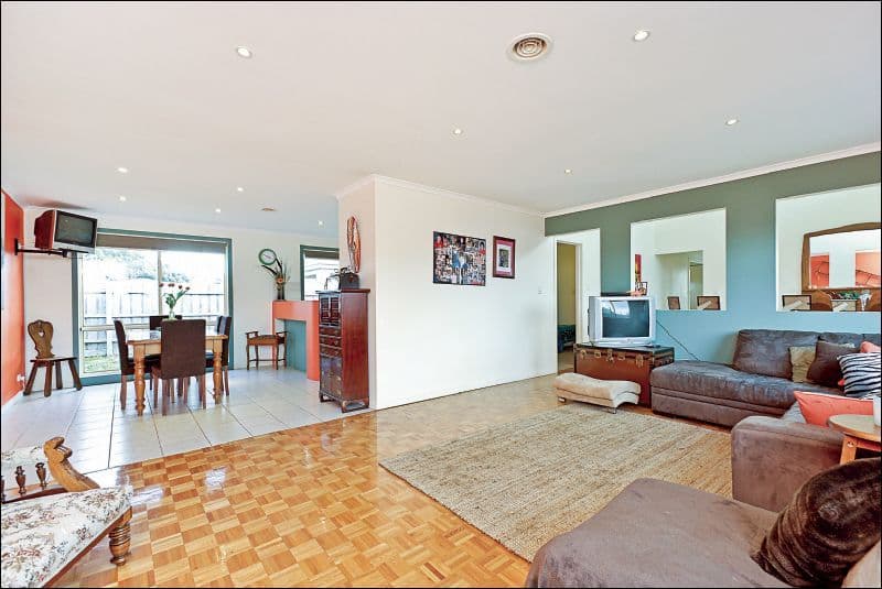 18 Cottage Crescent, KILMORE VIC 3764, Kilmore - Thumbnail 5