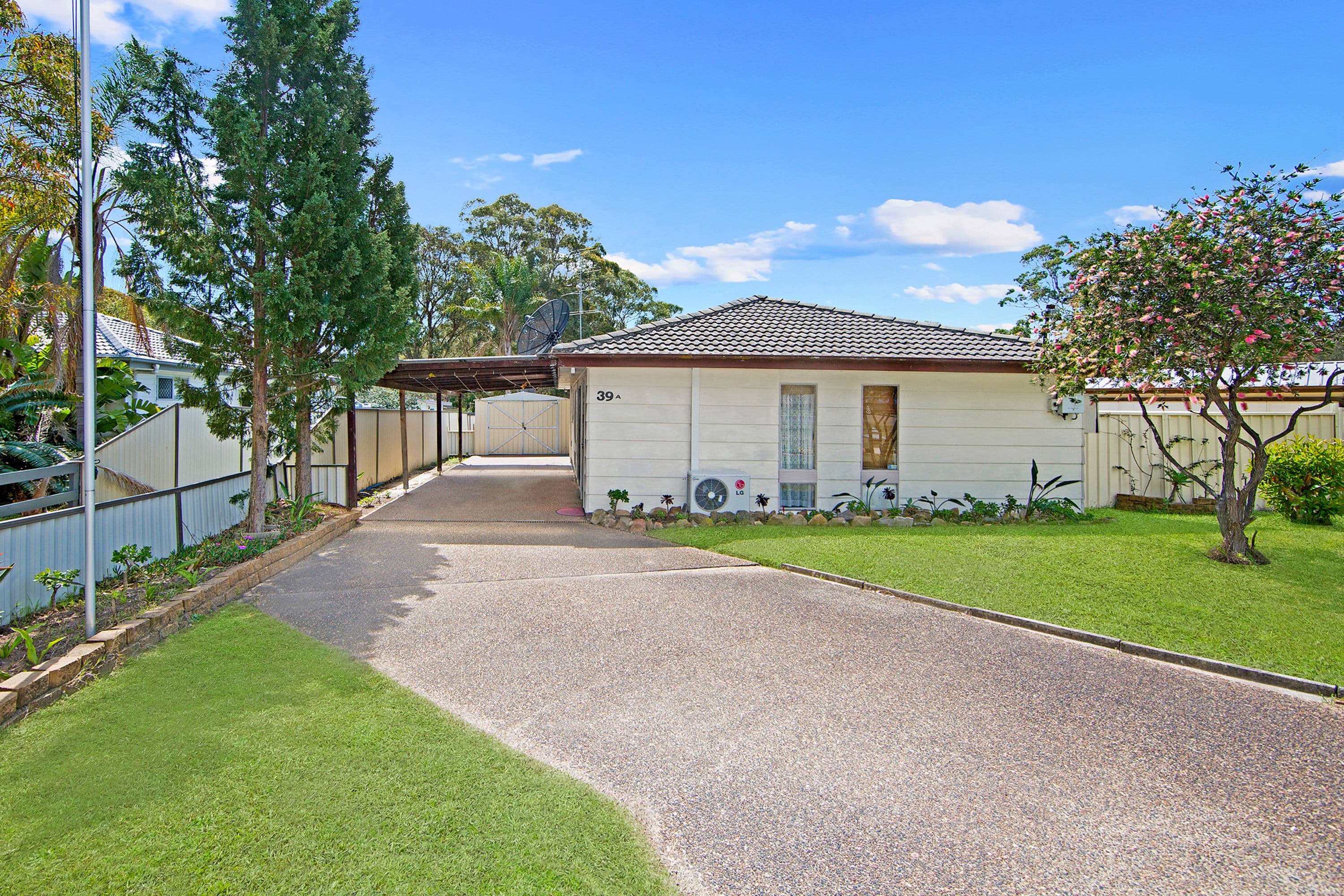 39 Moola Road, Buff Point - Image 1