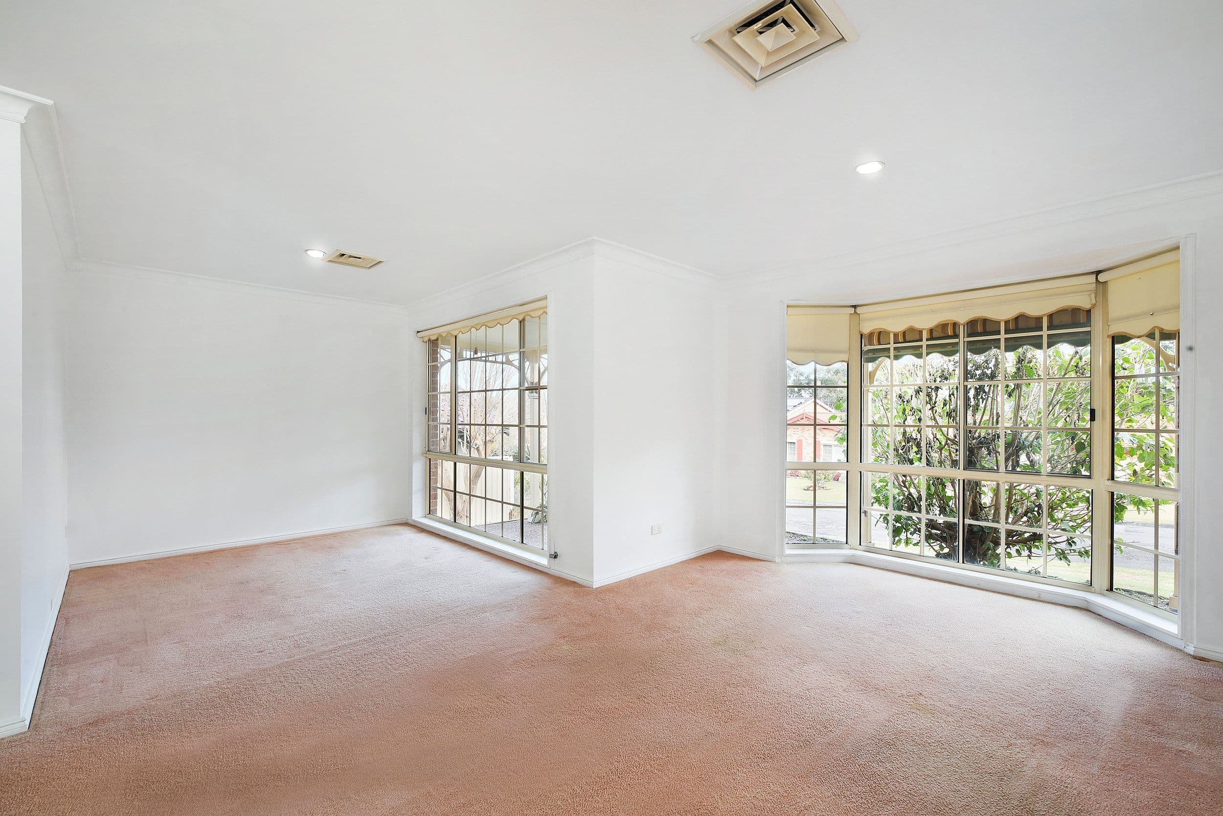 15 Aspire Avenue, Clyde North - Thumbnail 3
