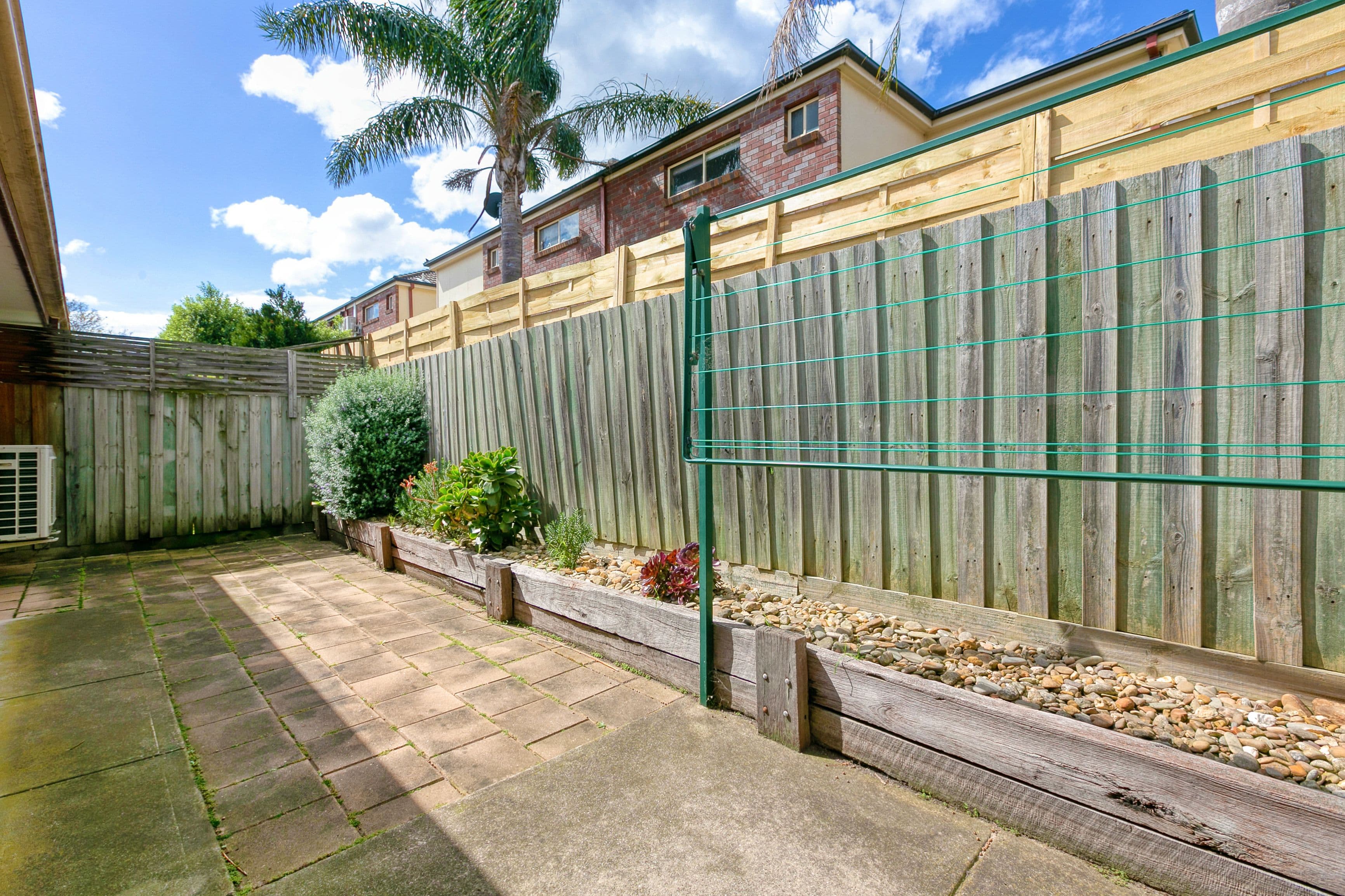 10 Barry Street, Reservoir VIC 3073, Reservoir - Thumbnail 8