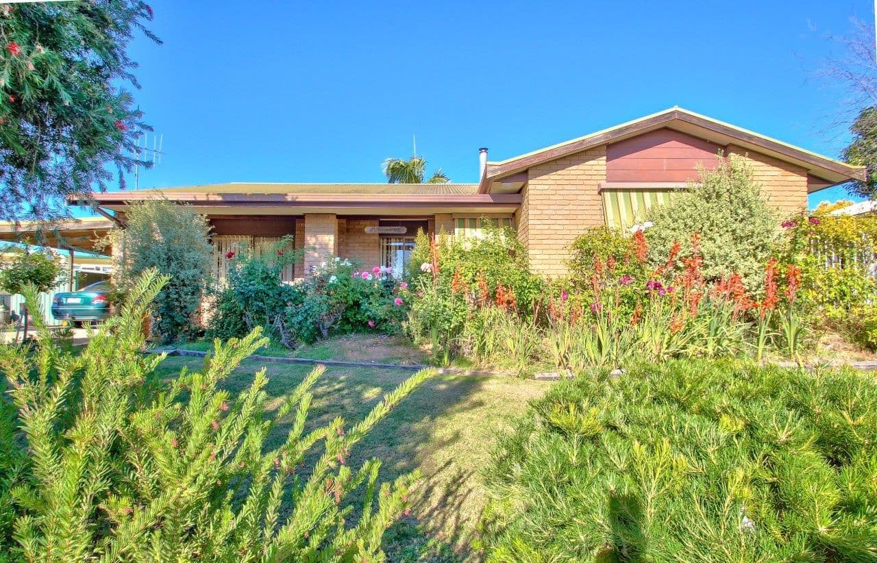 27 Brooks Avenue, Barooga - Image 1