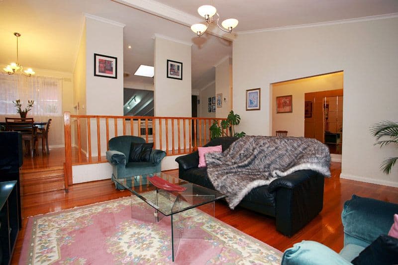 6 Snow Gum Road, DONCASTER EAST VIC 3109, Doncaster East - Thumbnail 2
