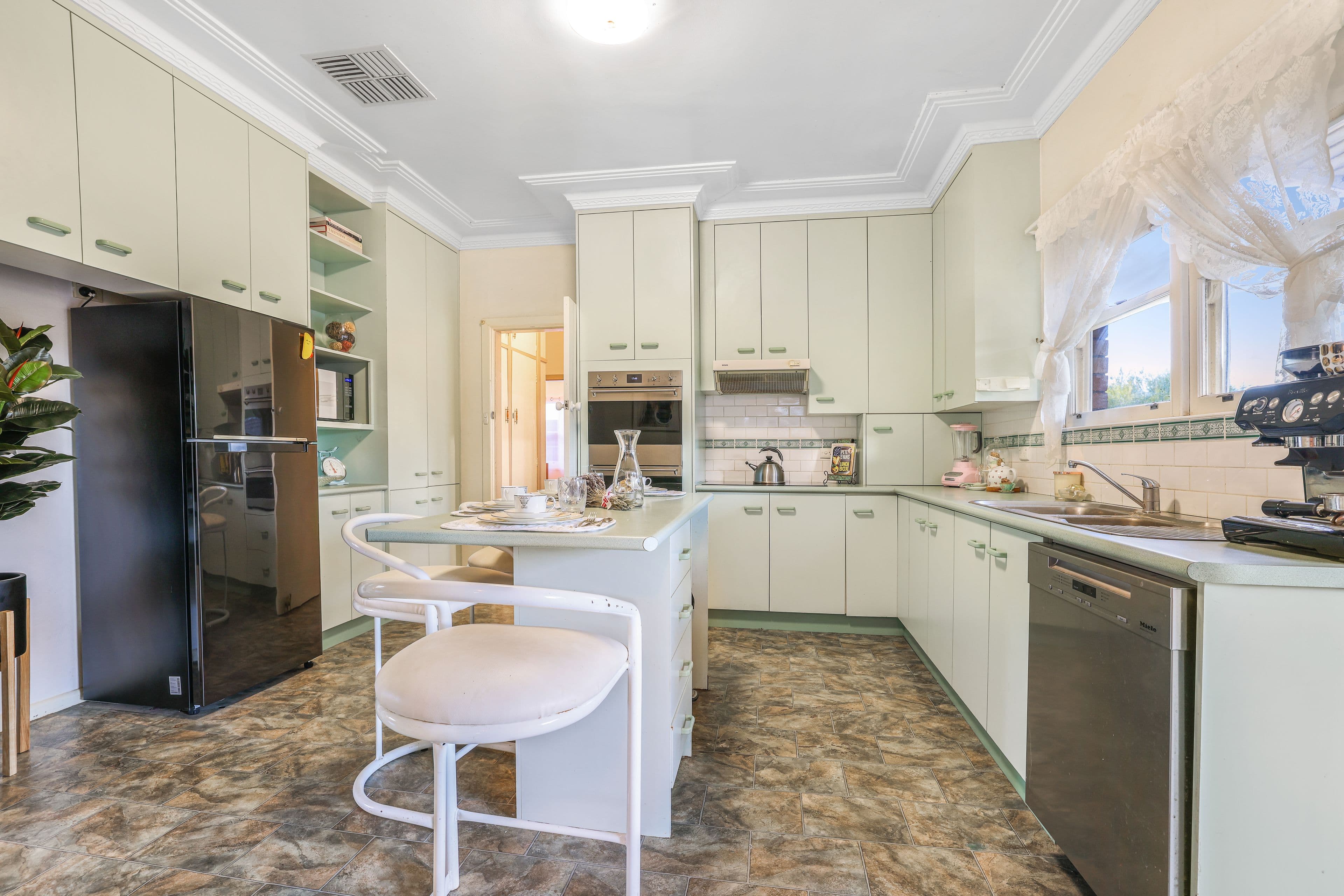 57 Rawson Avenue, Tamworth NSW 2340, Tamworth - Thumbnail 8