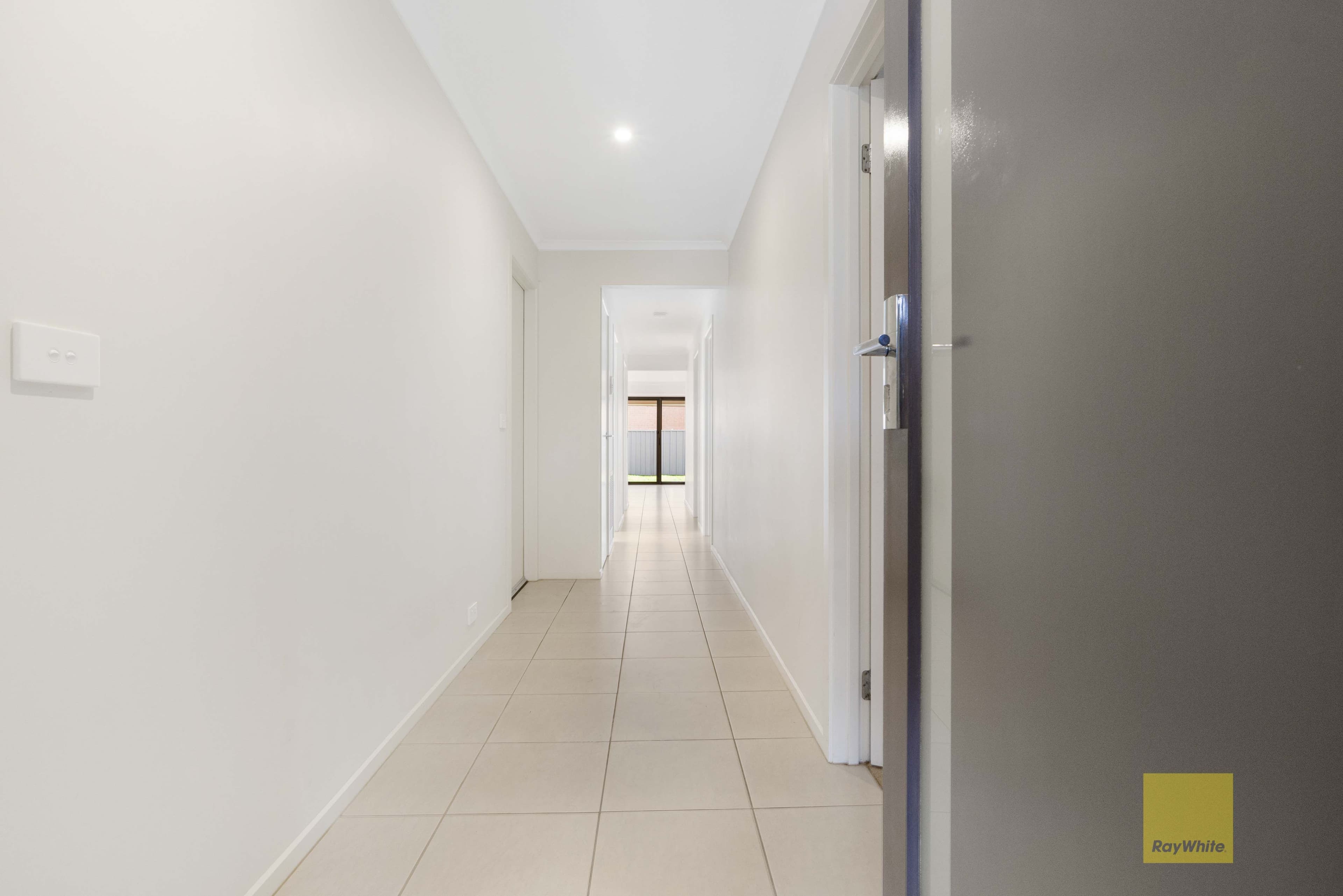 18 Parkleigh Drive, Kurunjang VIC 3337, Kurunjang - Thumbnail 3
