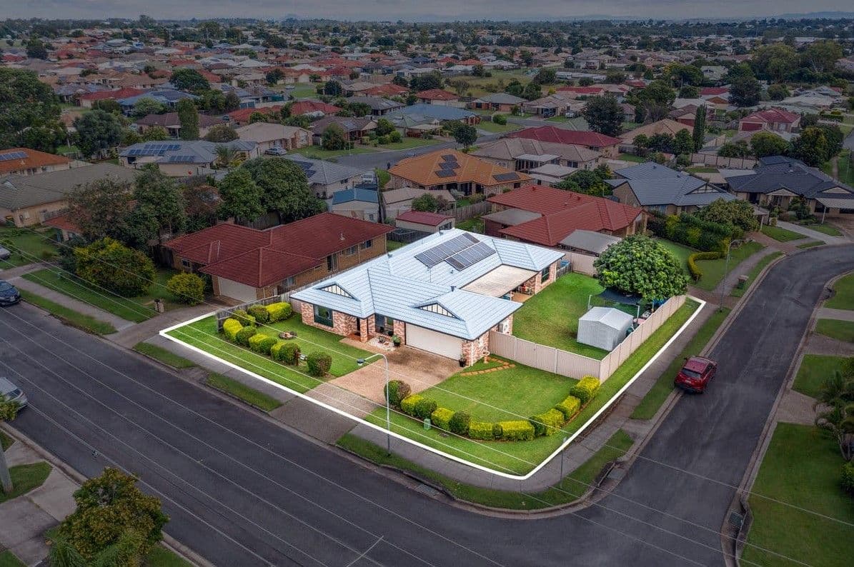 2 Crosby Crescent, Raceview QLD 4305, Raceview - Image 1