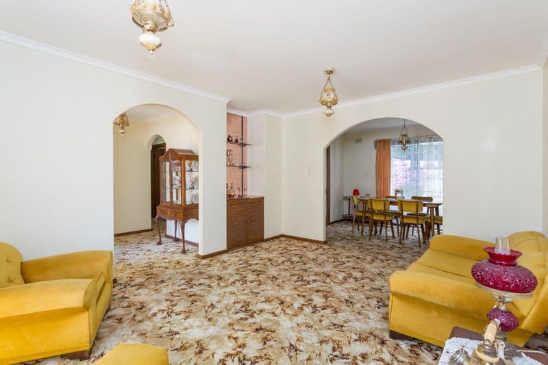 4 Derrick Court, North Haven SA 5018, North Haven - Thumbnail 2