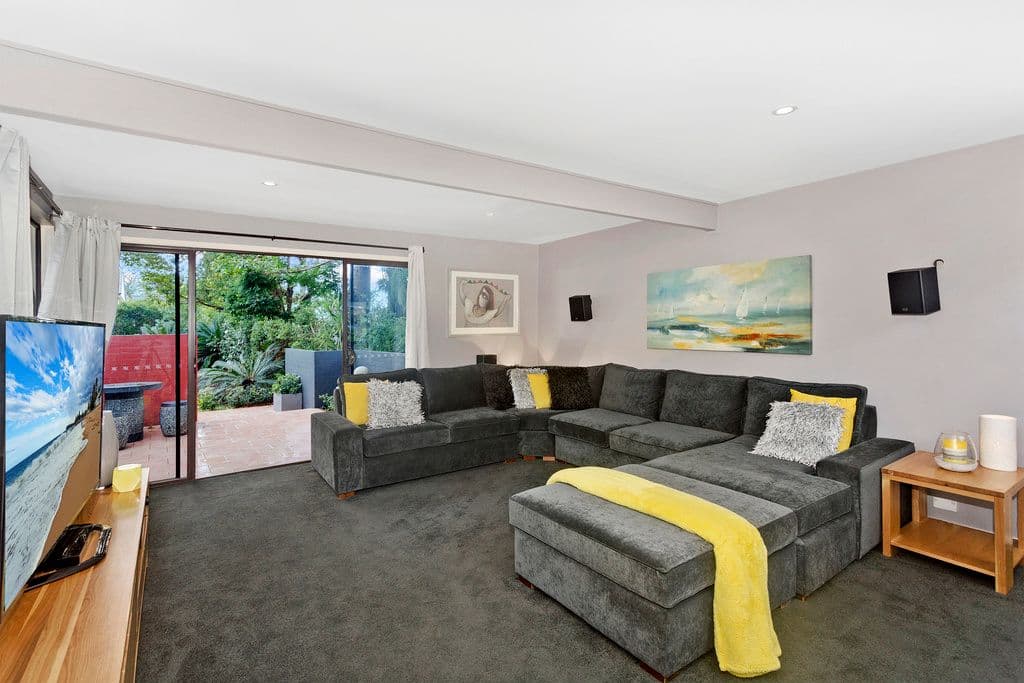18 Forest Glen Crescent, Belrose - Thumbnail 4