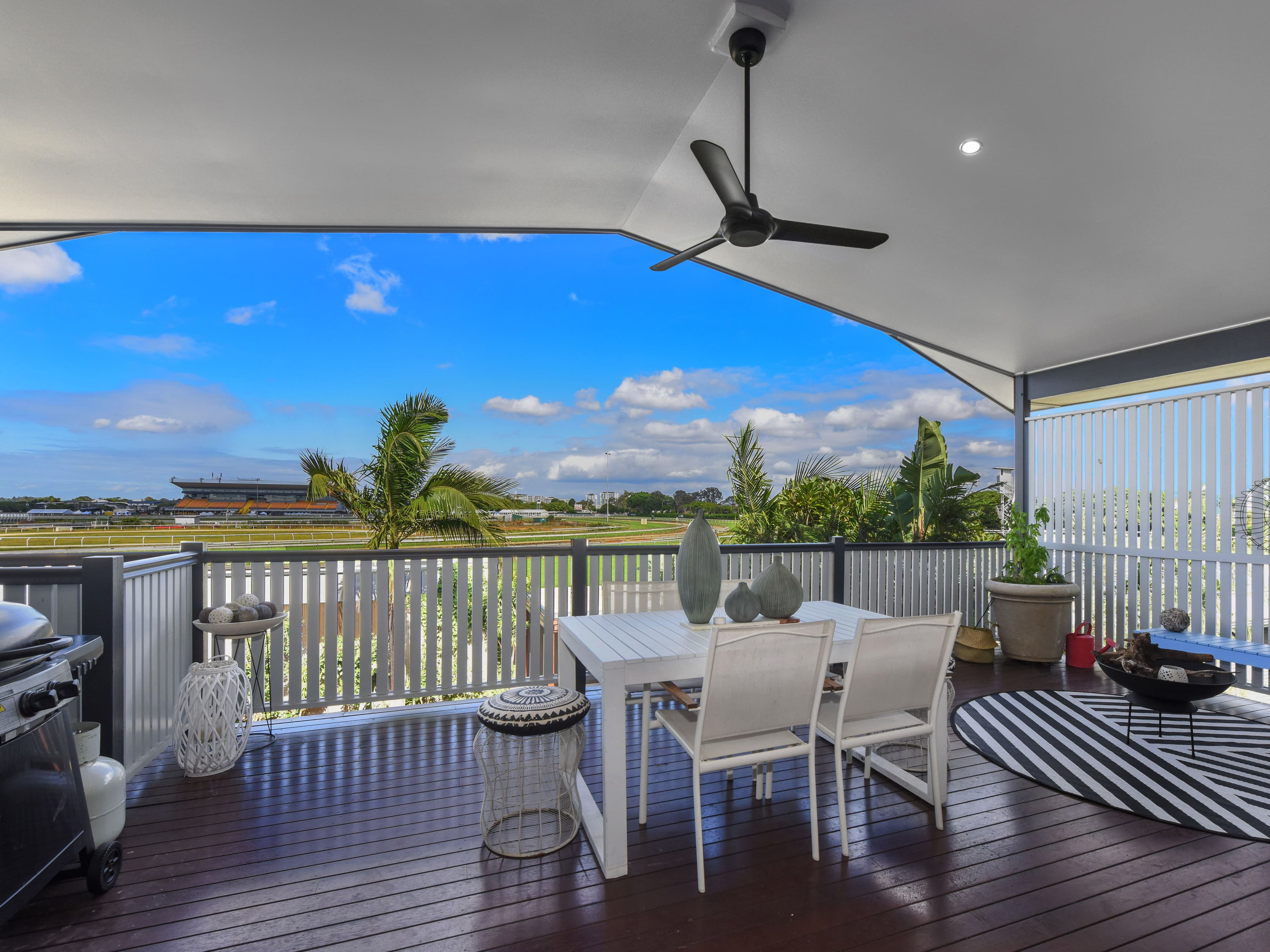 21 Raceview Avenue, Hendra QLD 4011, Hendra - Thumbnail 2