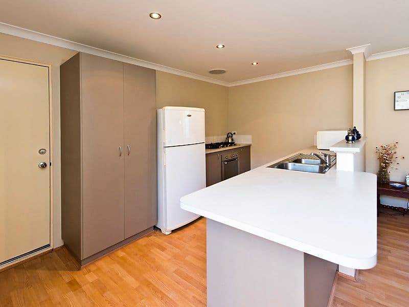 71 Clontarf Terrace, CANNING VALE WA 6155, Canning Vale - Thumbnail 3