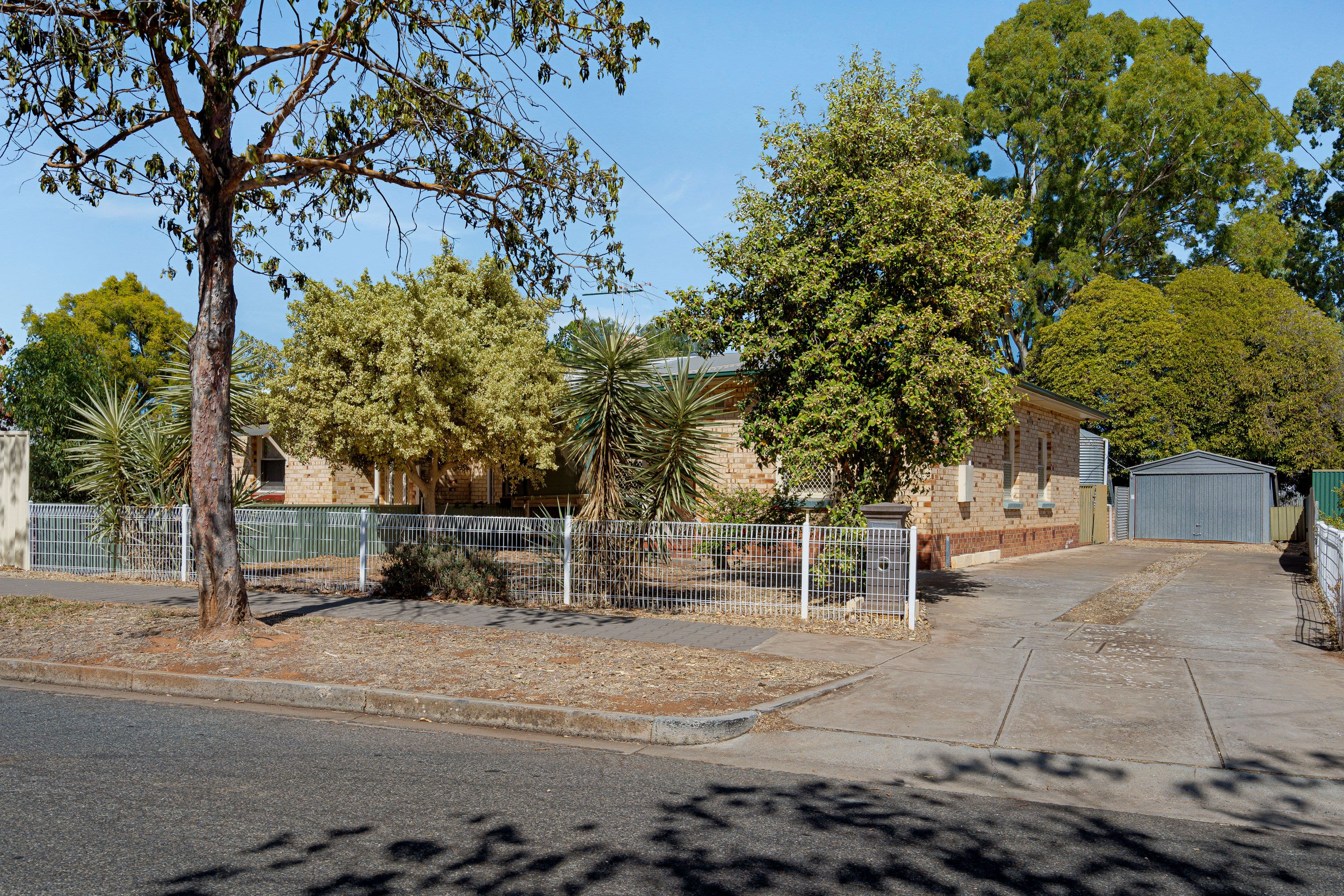 44 Knowles Road, Elizabeth Vale SA 5112, Elizabeth Vale - Thumbnail 2