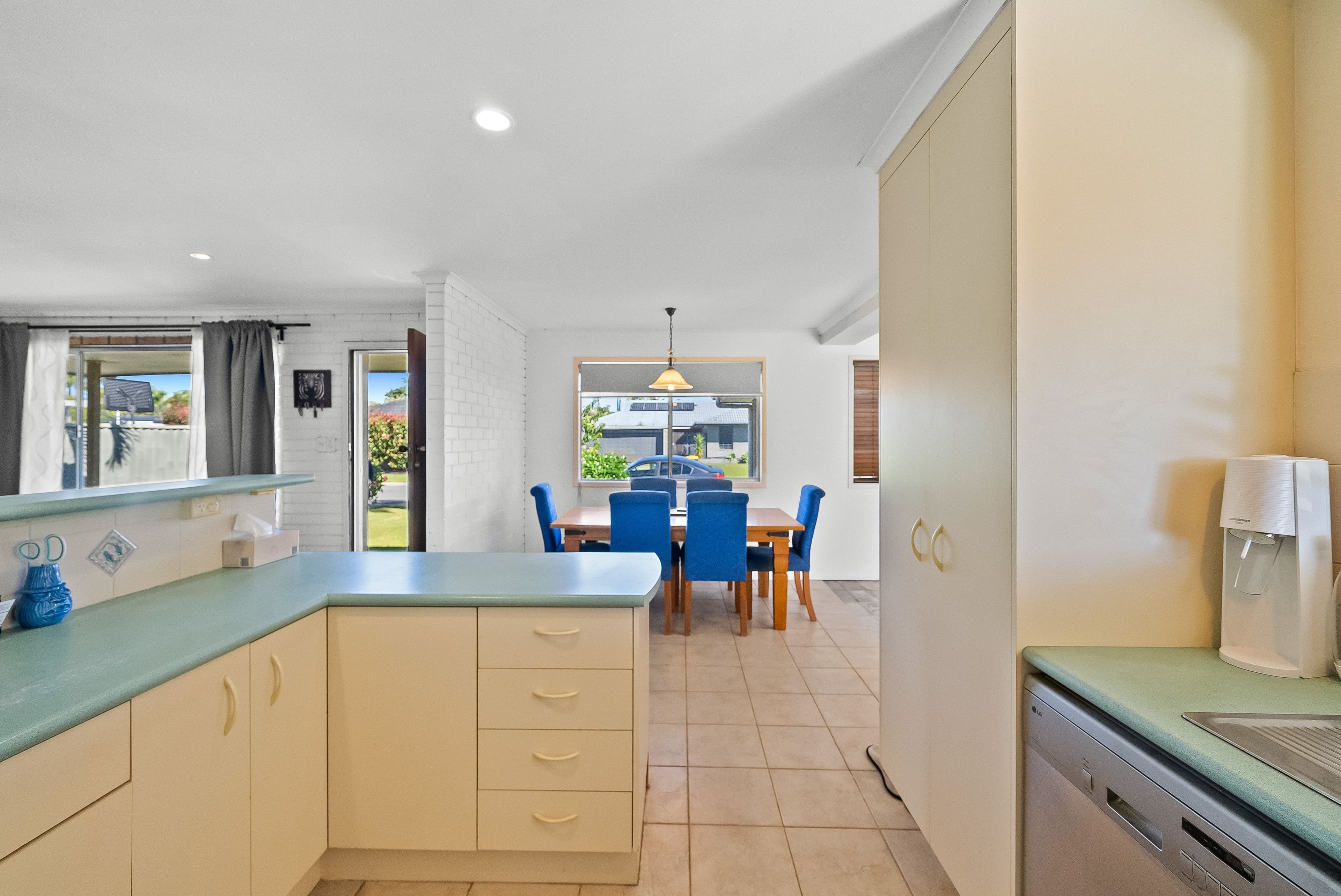 3 Sycamore Place, Palm Beach QLD 4221, Palm Beach - Thumbnail 6