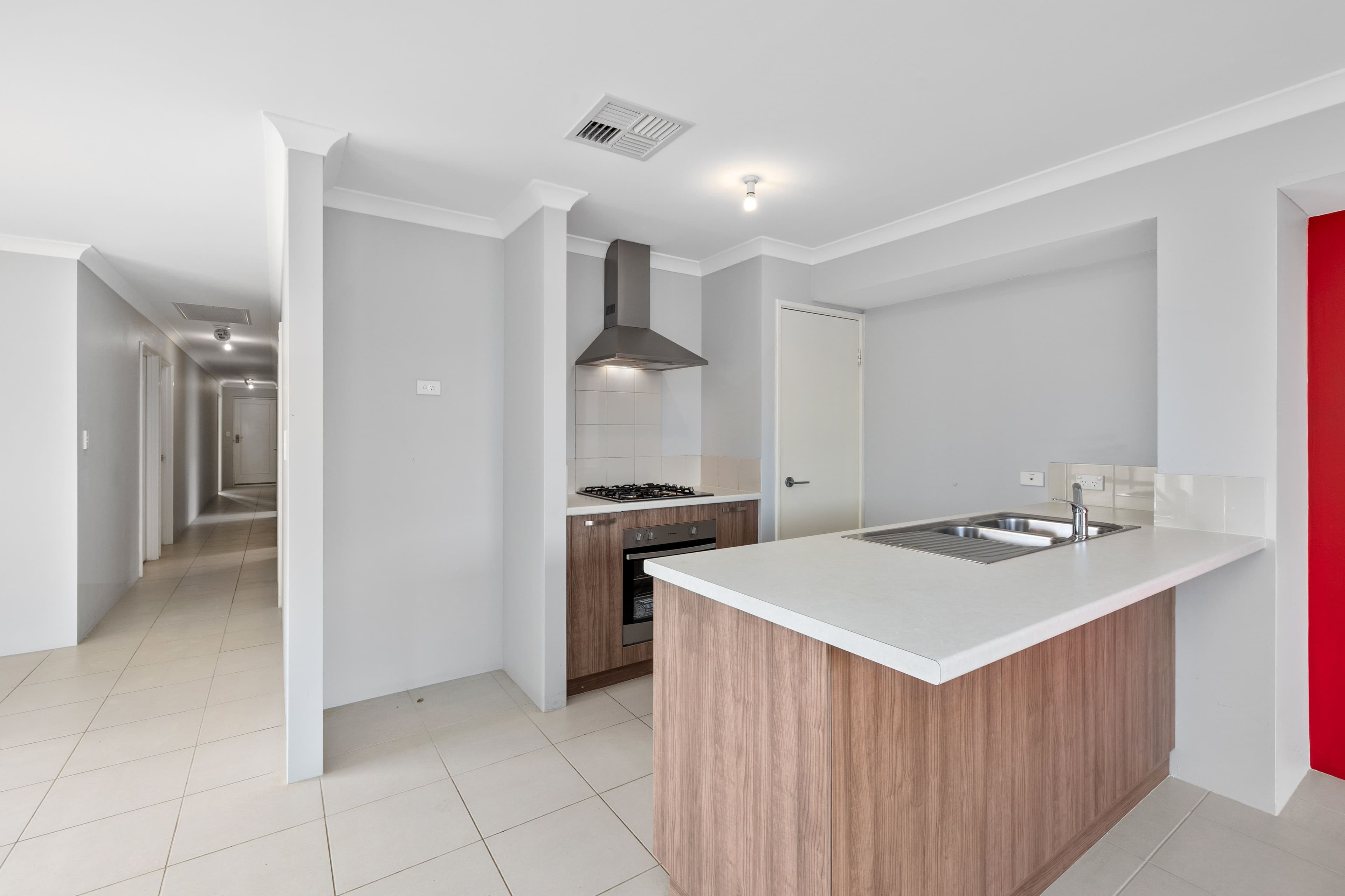 8B Frankland Court, Gosnells WA 6110, Gosnells - Thumbnail 3