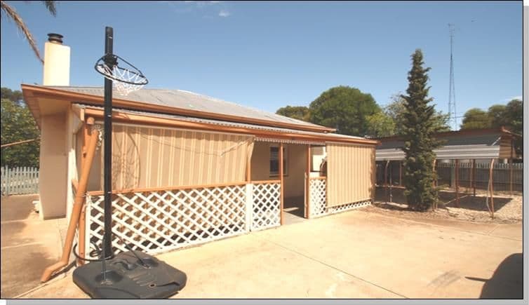 50 Tobruk Terrace, LOXTON SA 5333, Loxton - Image 1