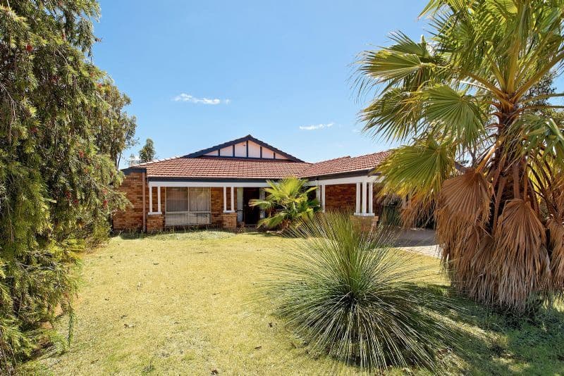 13  Catalpa Crescent, SOUTH LAKE WA 6164, South Lake - Thumbnail 2