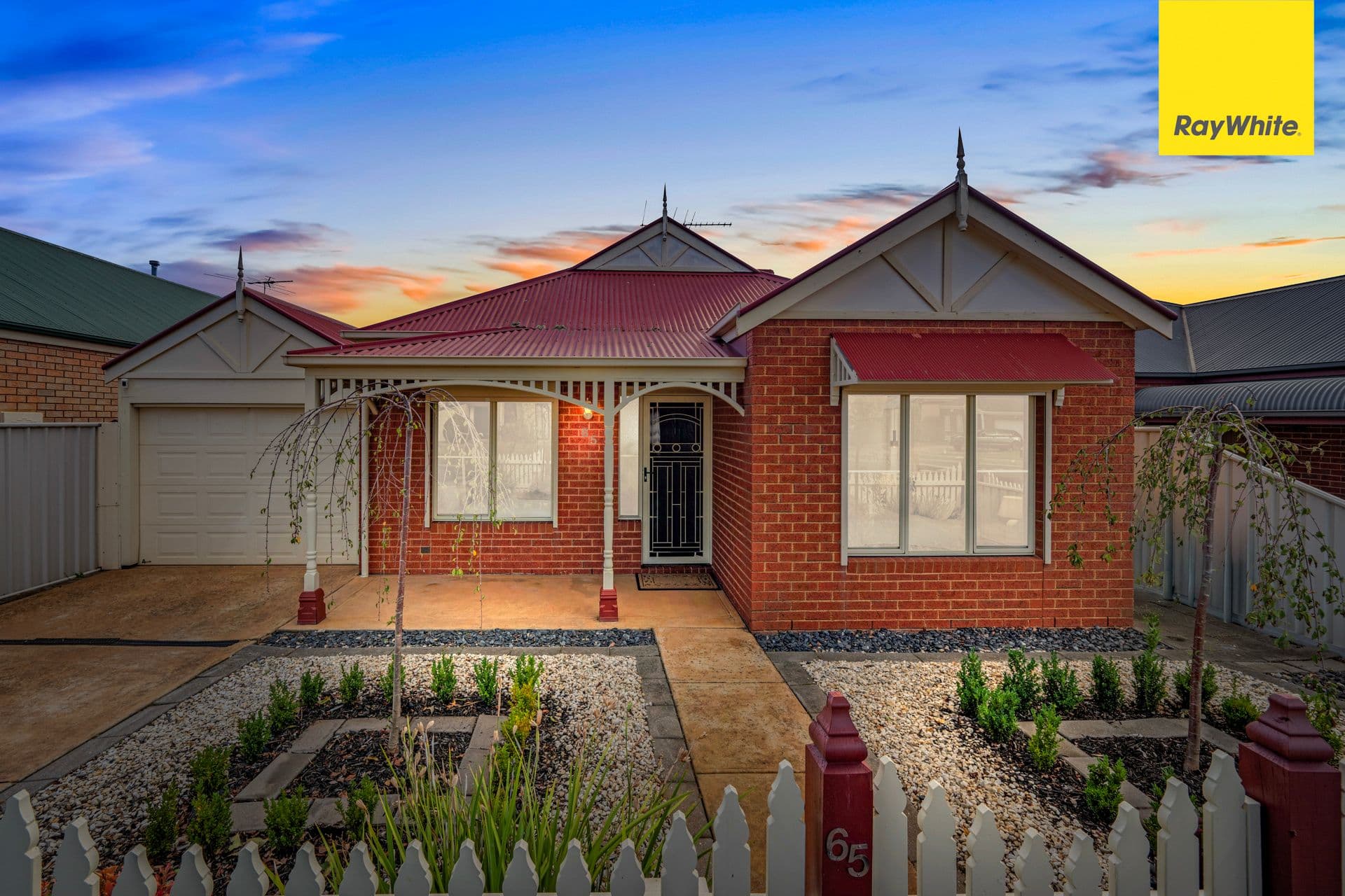 65 Grampians Way, Caroline Springs VIC 3023, Caroline Springs - Thumbnail 2