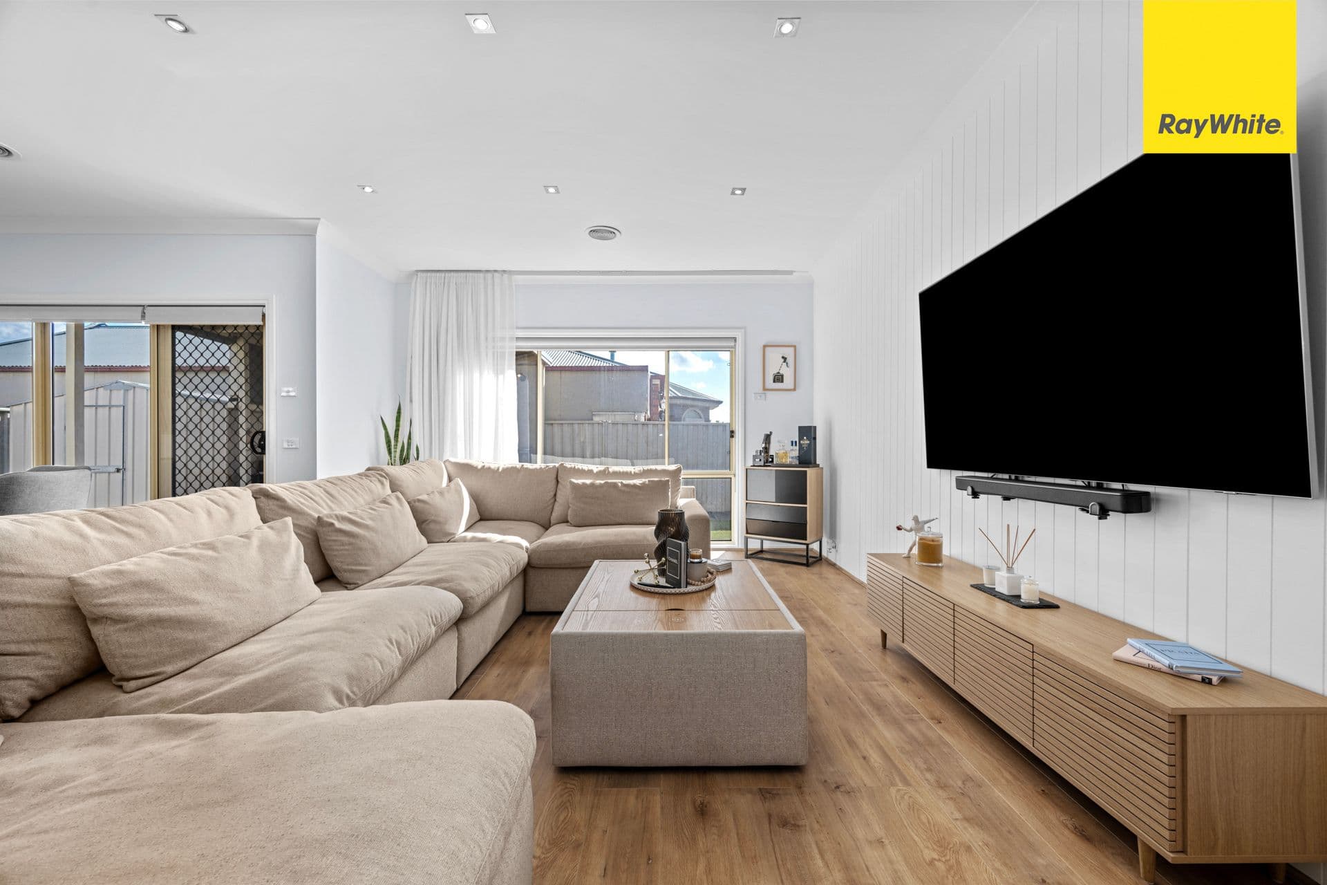 65 Grampians Way, Caroline Springs VIC 3023, Caroline Springs - Thumbnail 6