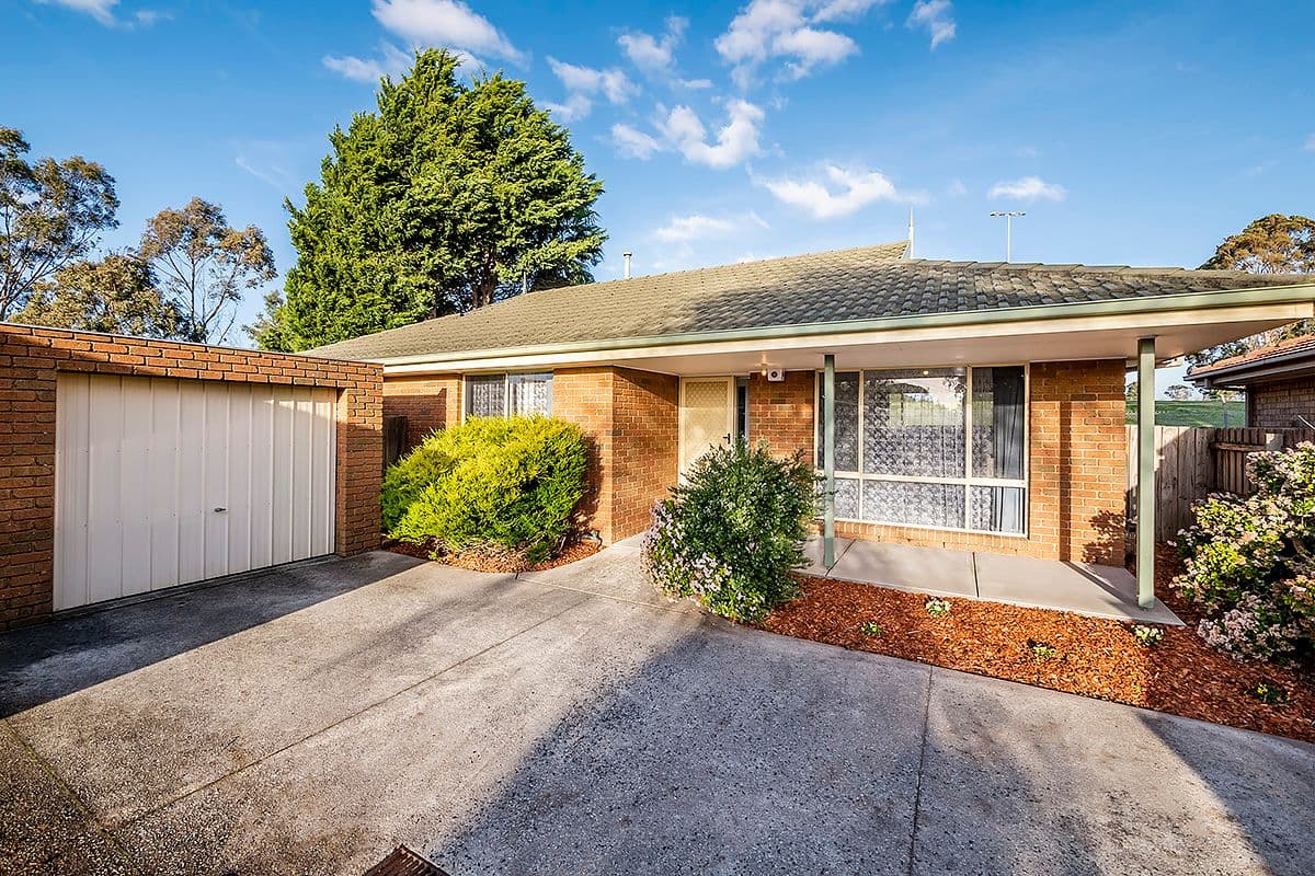 102 Duff Street, Cranbourne VIC 3977, Cranbourne - Image 1