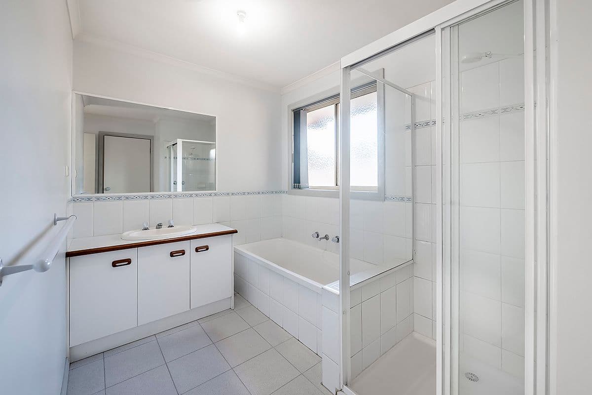 102 Duff Street, Cranbourne VIC 3977, Cranbourne - Thumbnail 8