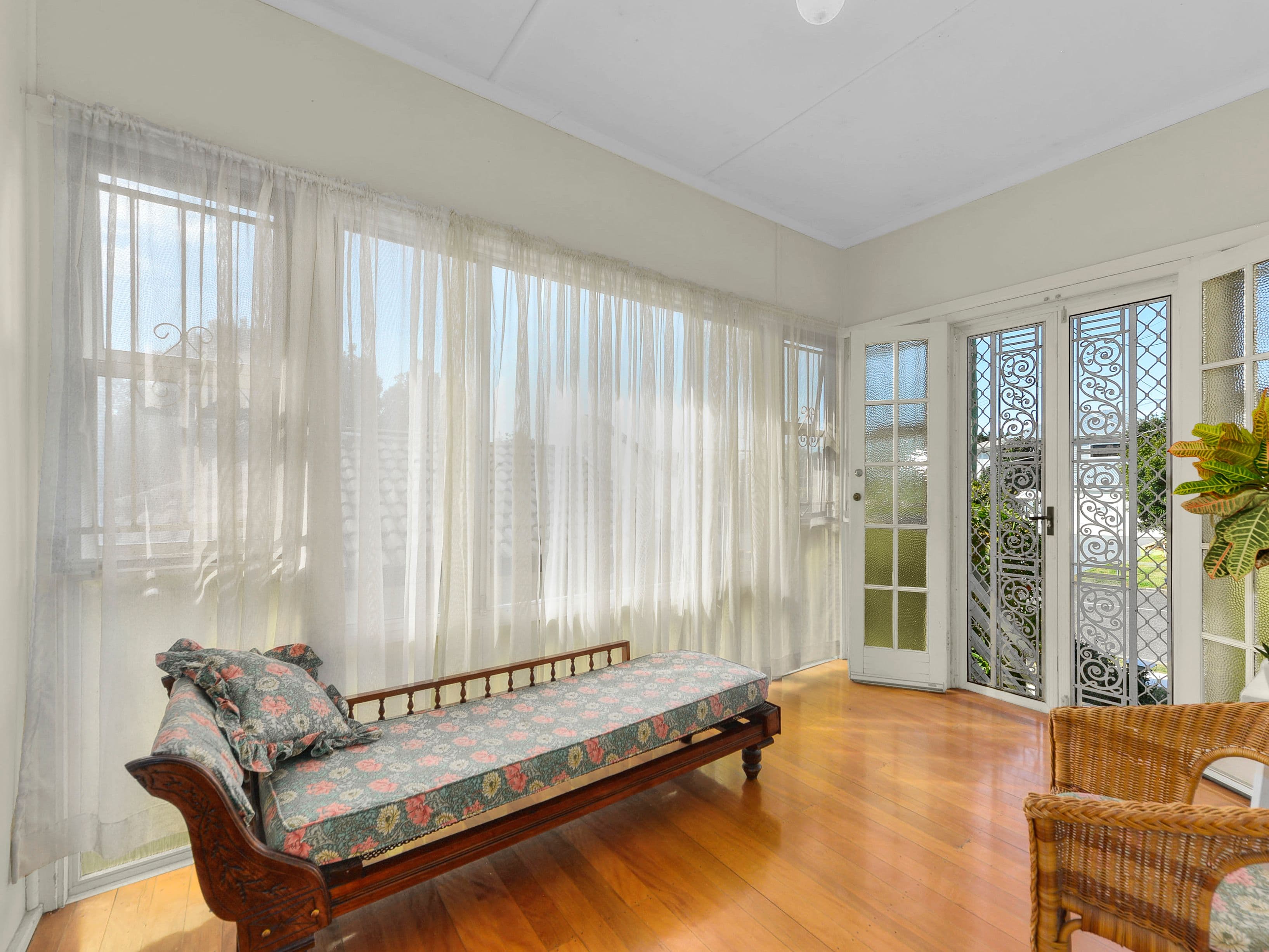 78 Canberra Drive, Ashgrove QLD 4060, Ashgrove - Thumbnail 2