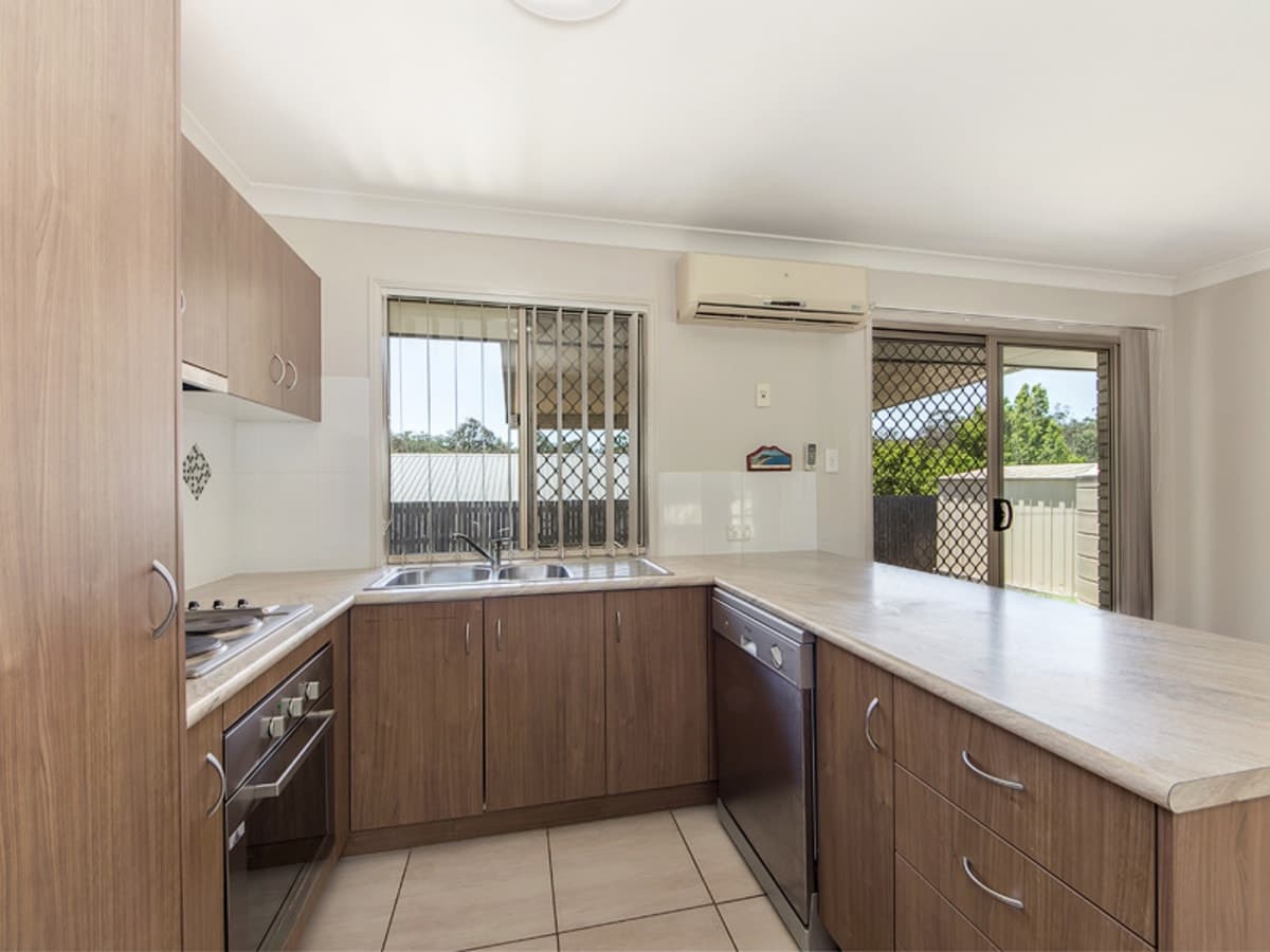 100 Barclay Street, Bundamba QLD 4304, Bundamba - Thumbnail 4