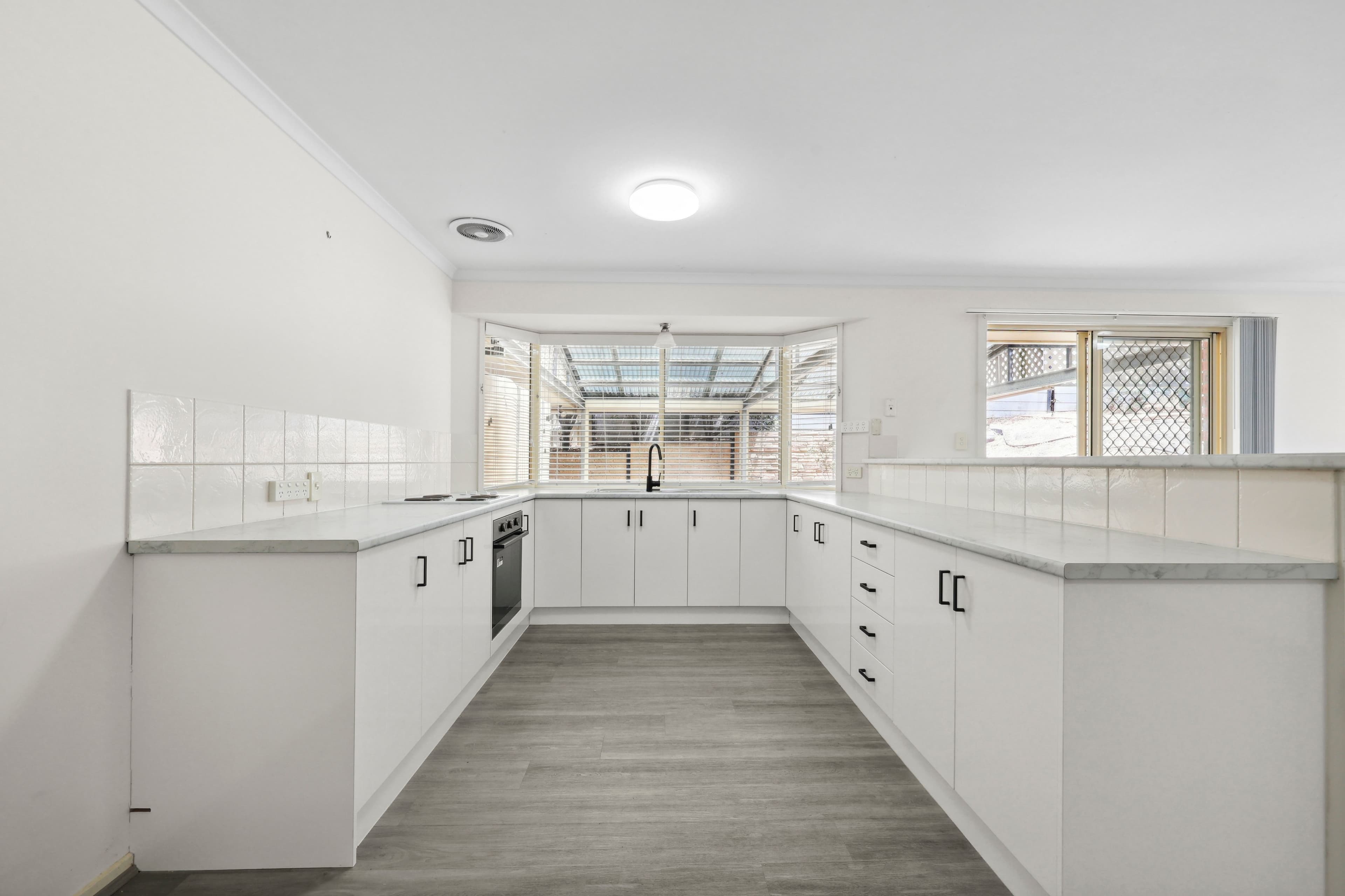 12 Zilm Court, Encounter Bay SA 5211, Encounter Bay - Thumbnail 5