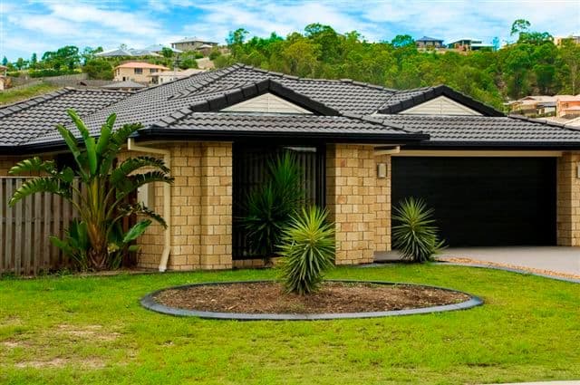 2 Burr Court, PACIFIC PINES QLD 4211, Pacific Pines - Thumbnail 5