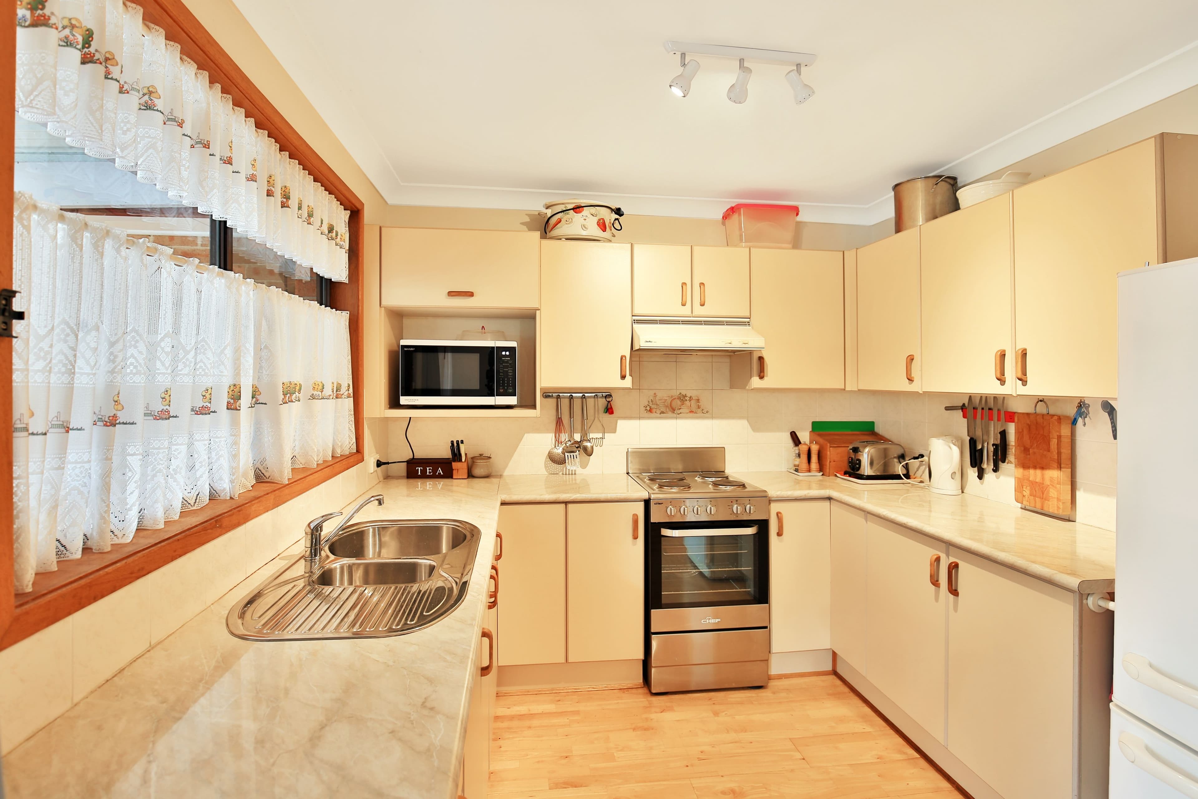 29 Isa Road, Worrigee - Thumbnail 3