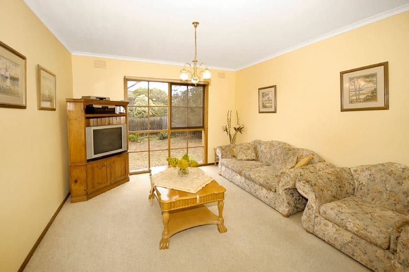 8 Kirby Close, GREENVALE VIC 3059, Greenvale - Thumbnail 3
