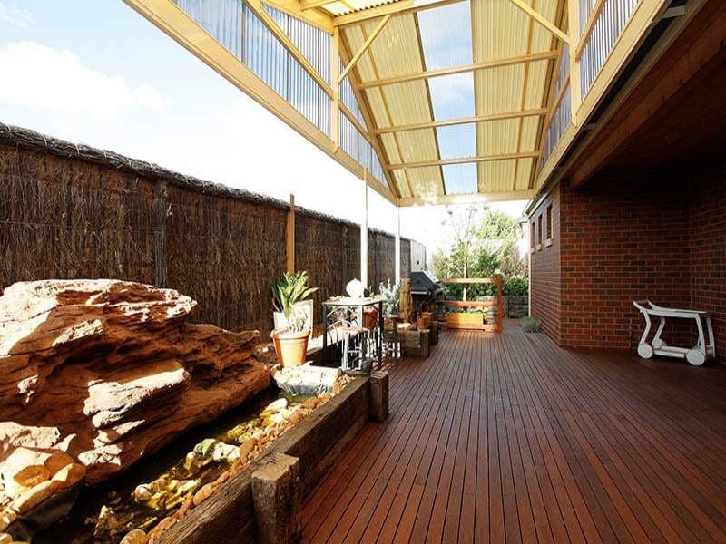 26 Glen Drouitt Drive, Caroline Springs - Thumbnail 6